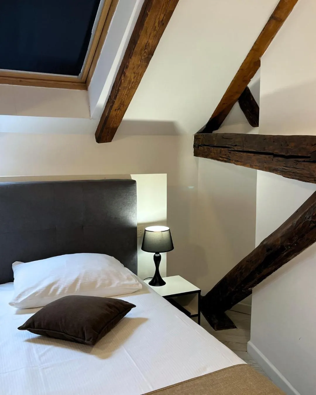 Bed in Art Hotel Like