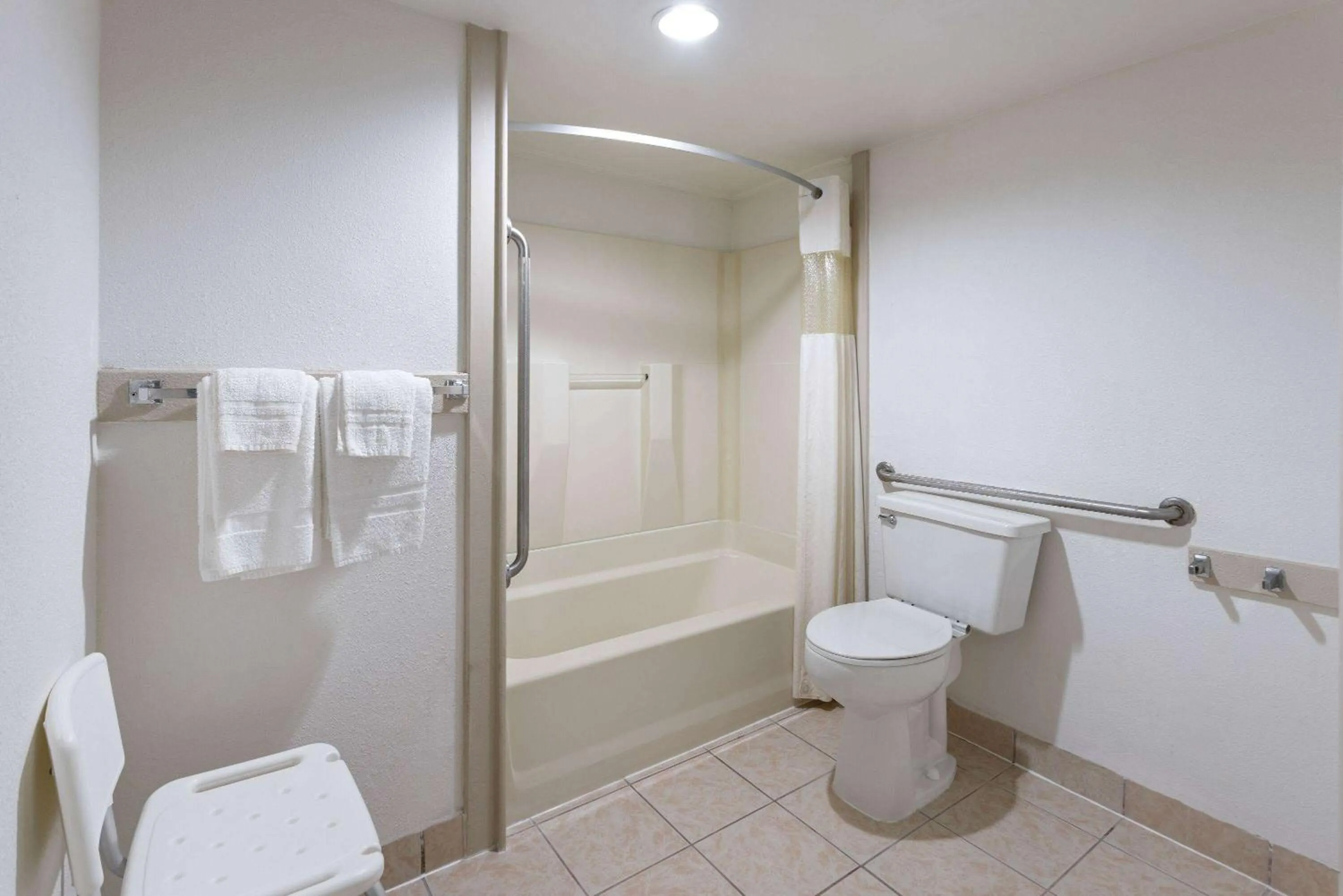 Bathroom in Inn at Atlantic City Hotel & Banquet