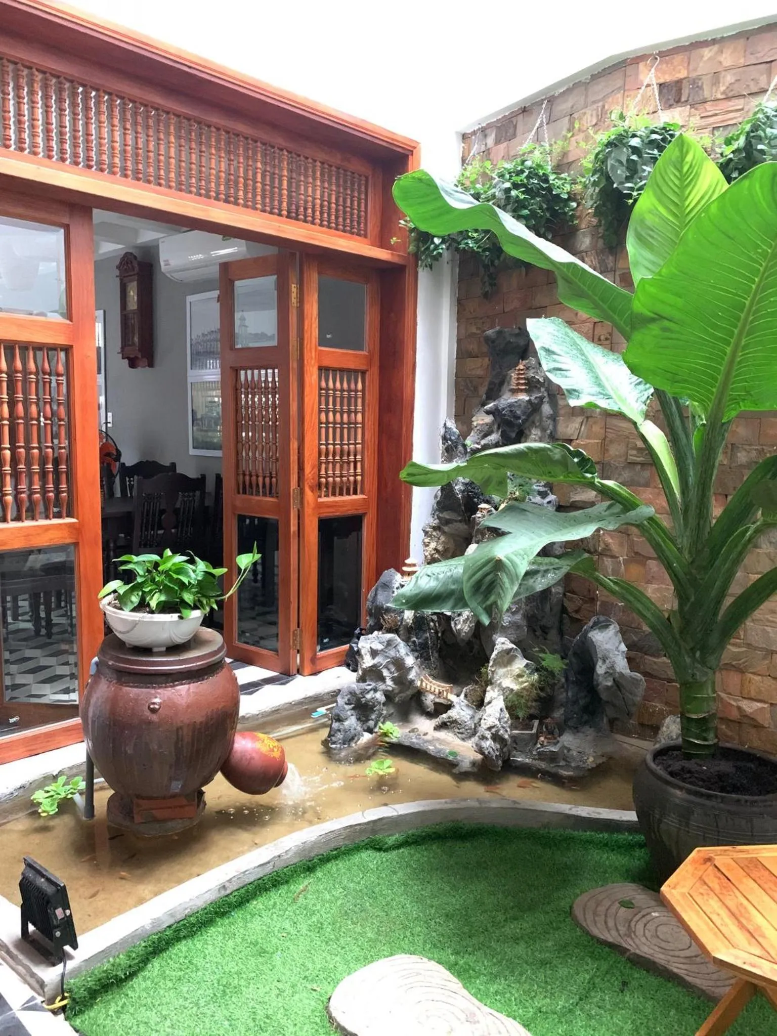 Patio in Hue 1962 INN