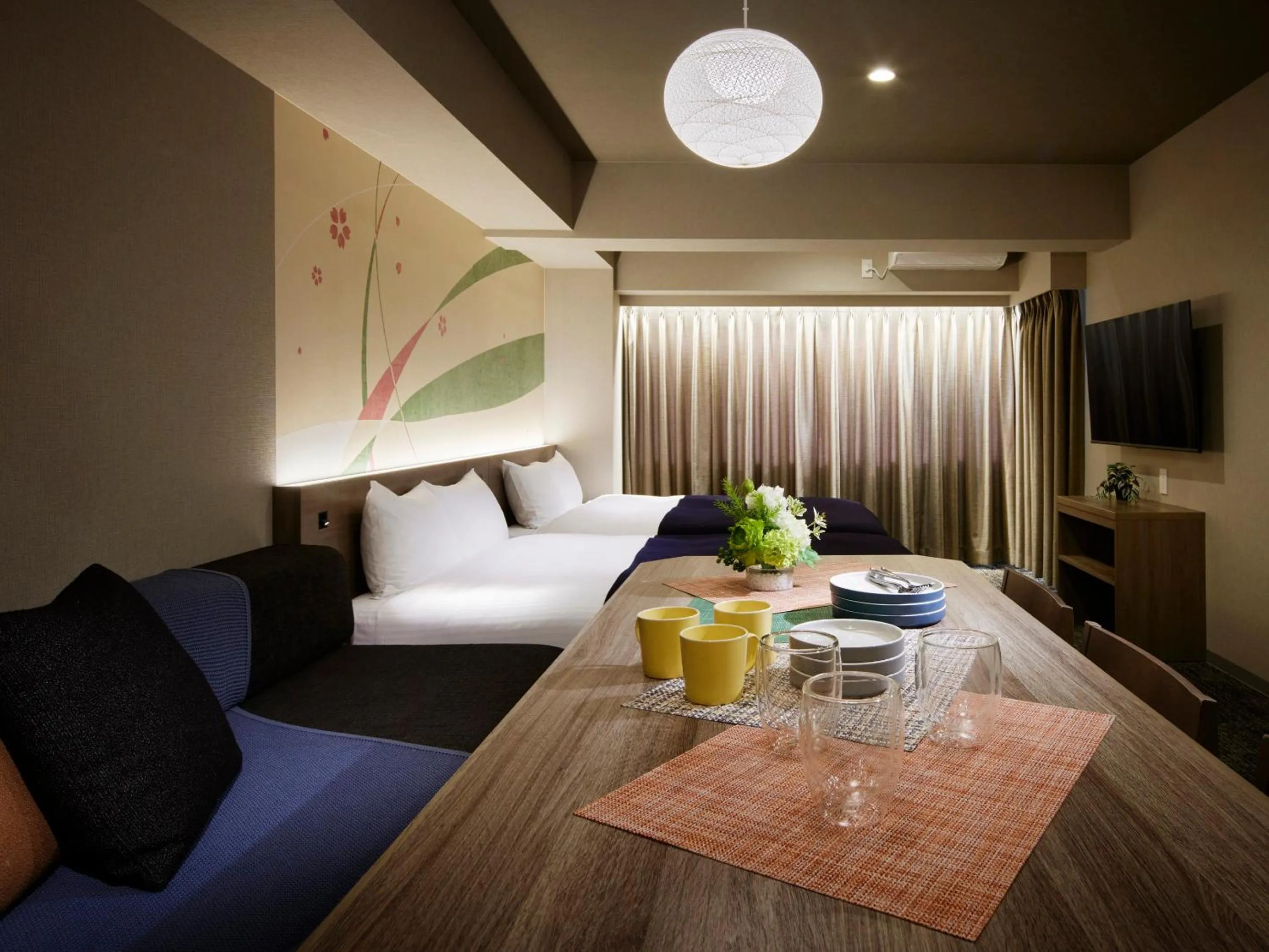 Bed in Minn Ueno Iriya