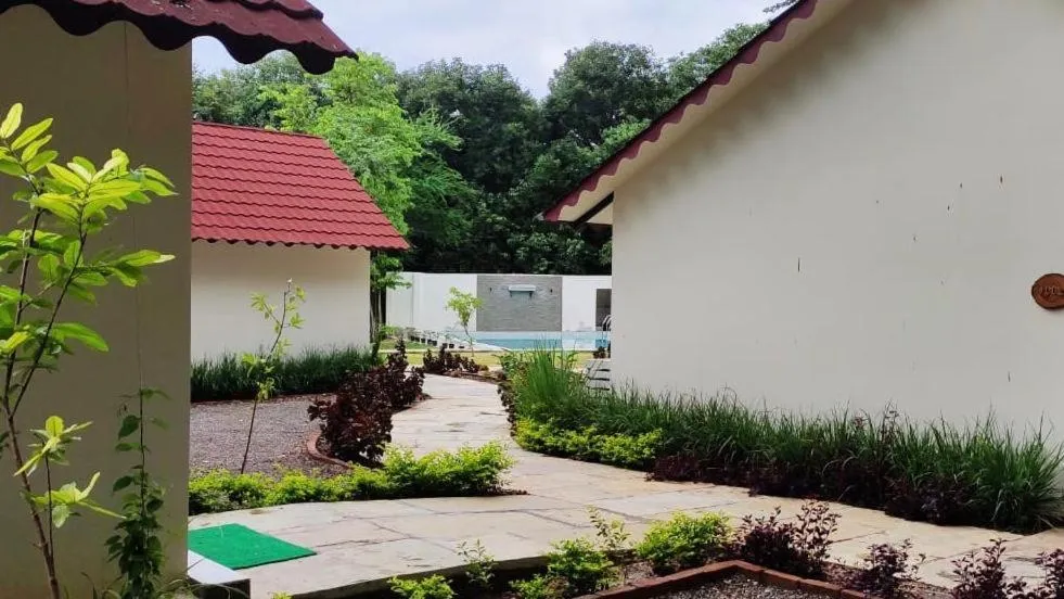 Swimming pool in Aranya Vilas - A Nature Resort