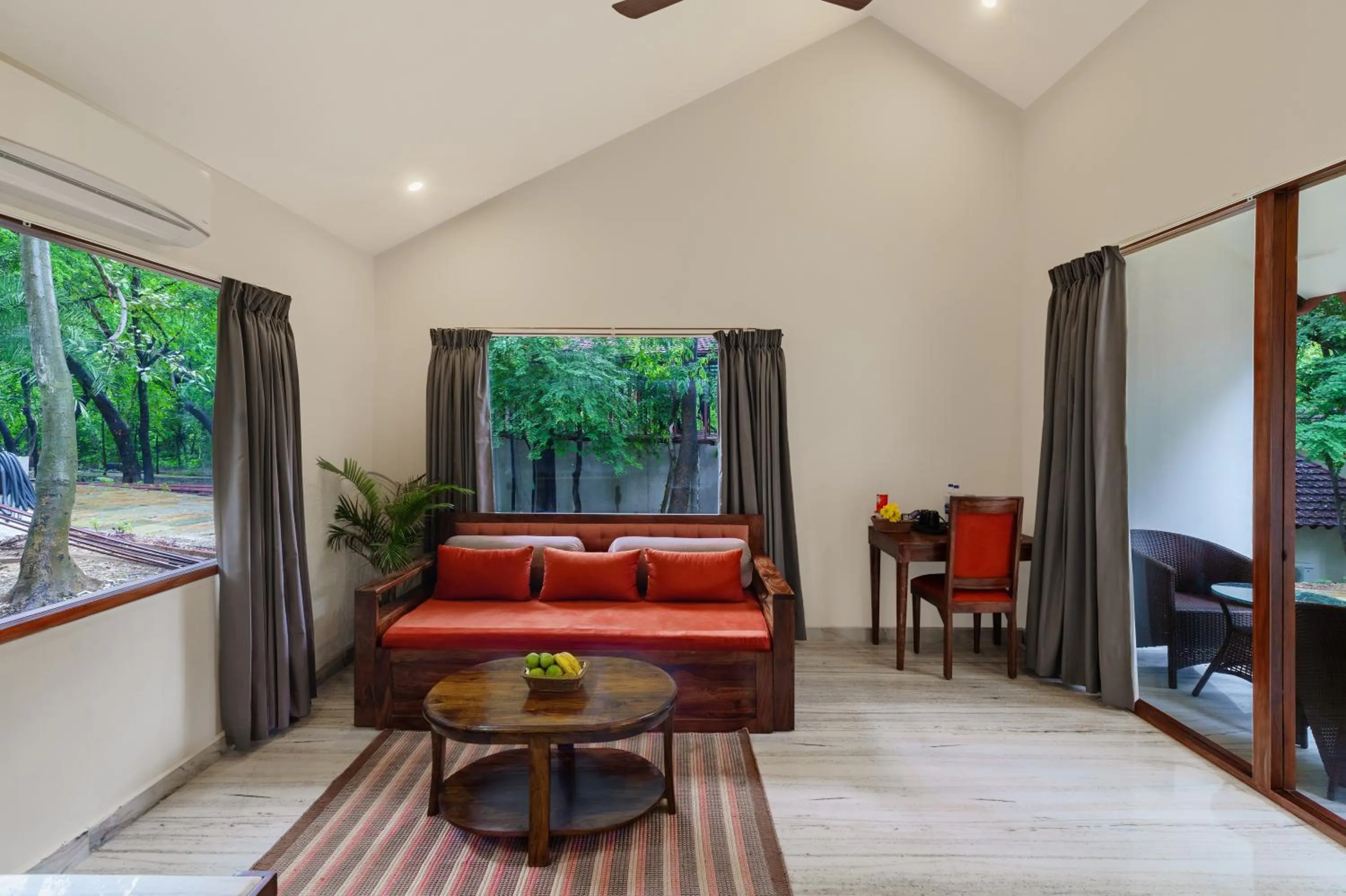 Living room, Bed in Aranya Vilas - A Nature Resort