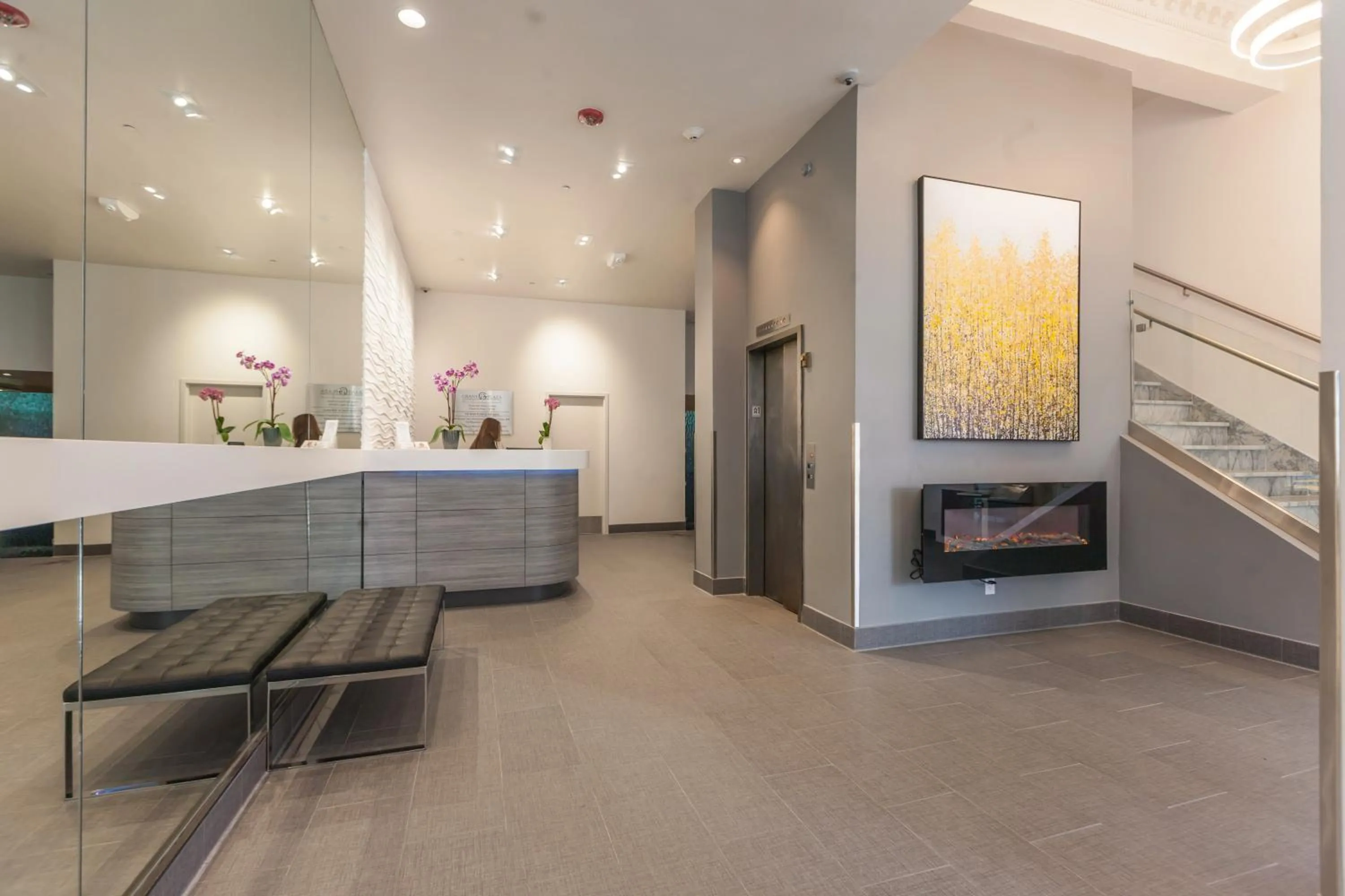 Lobby or reception in Grant Plaza Hotel