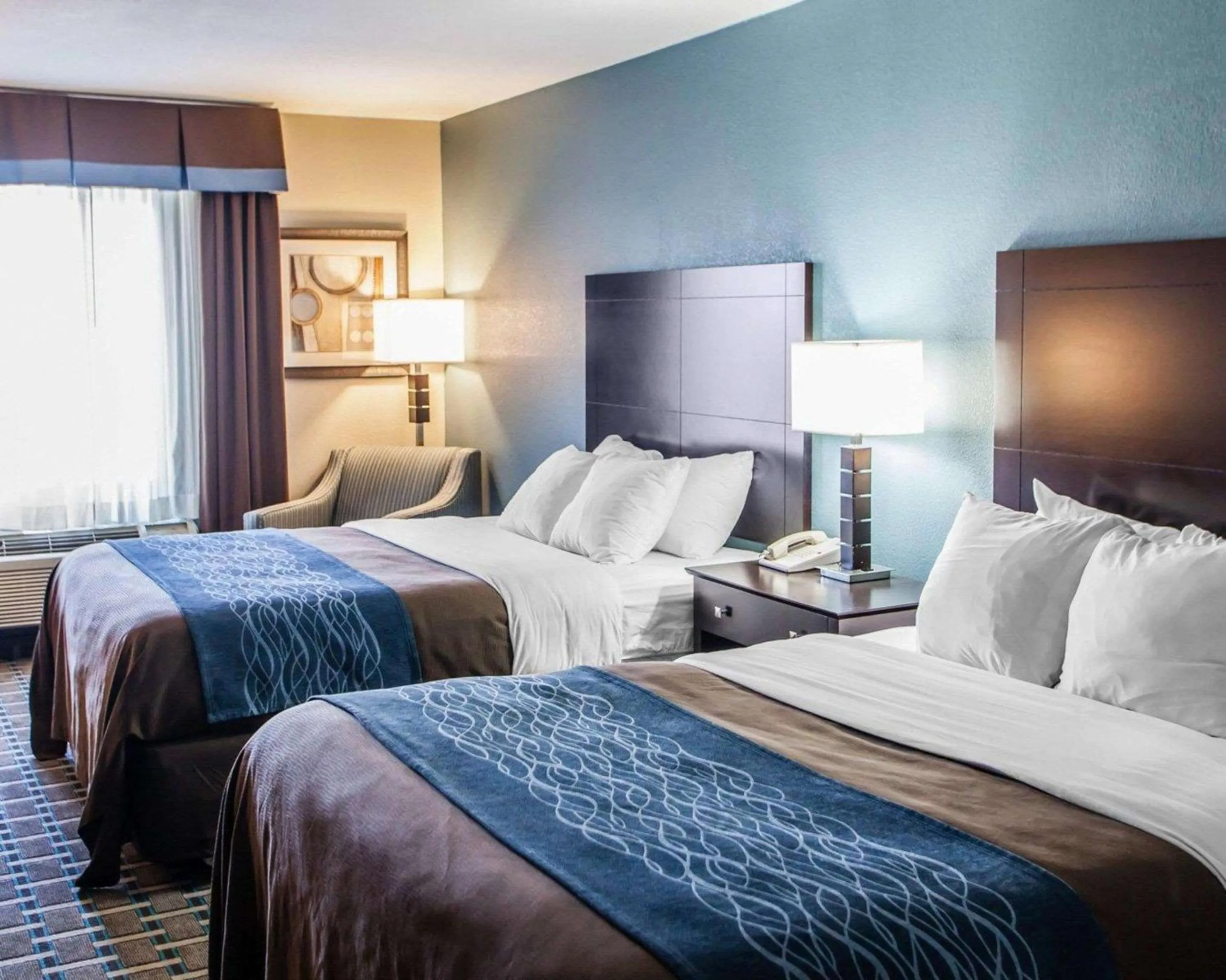 Bedroom, Bed in Comfort Inn Lees Summit - Hwy 50 & Hwy 291