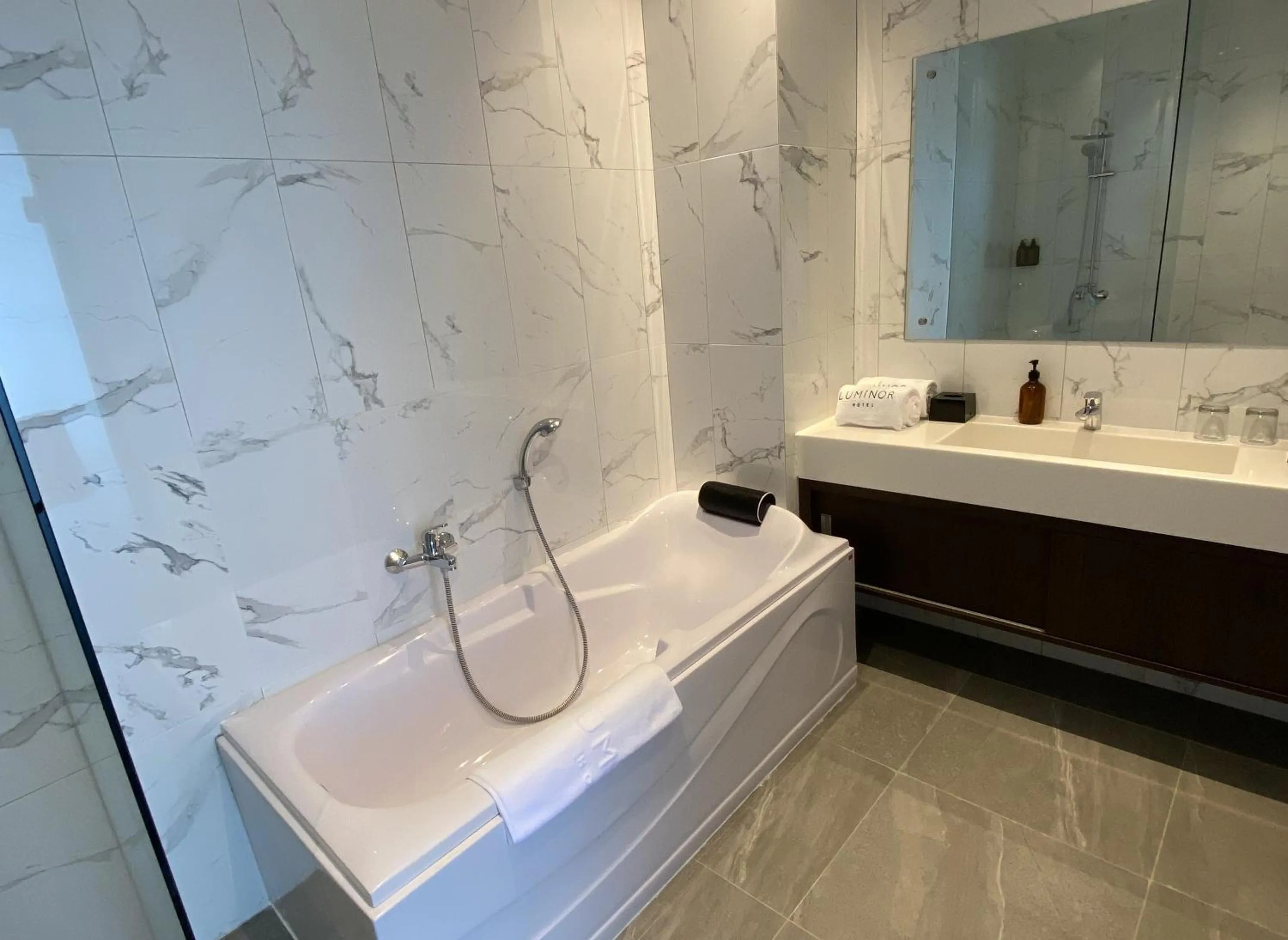 Bathroom in Luminor Hotel Tanjung Selor By WH