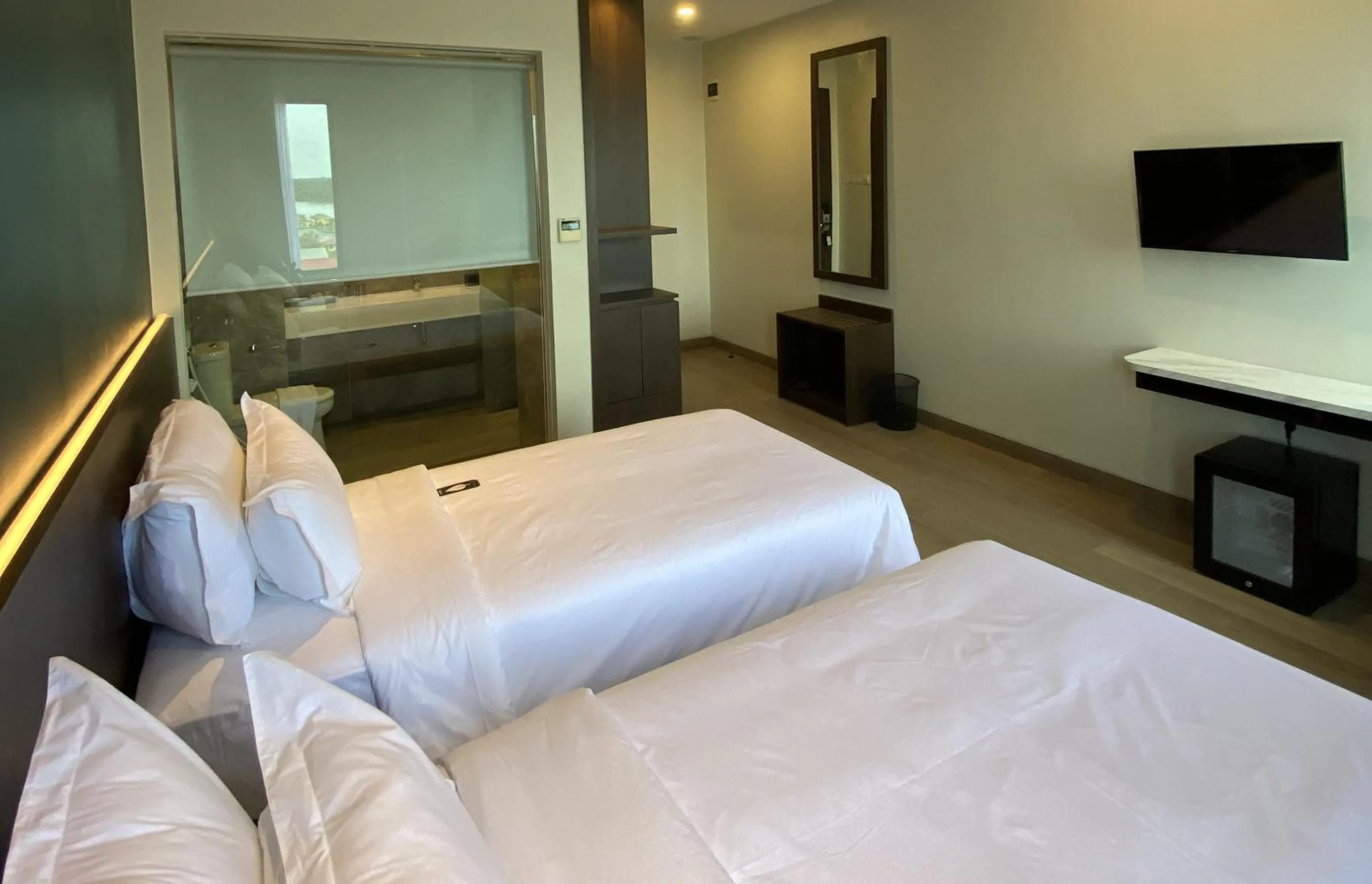 Bedroom, Bed in Luminor Hotel Tanjung Selor By WH