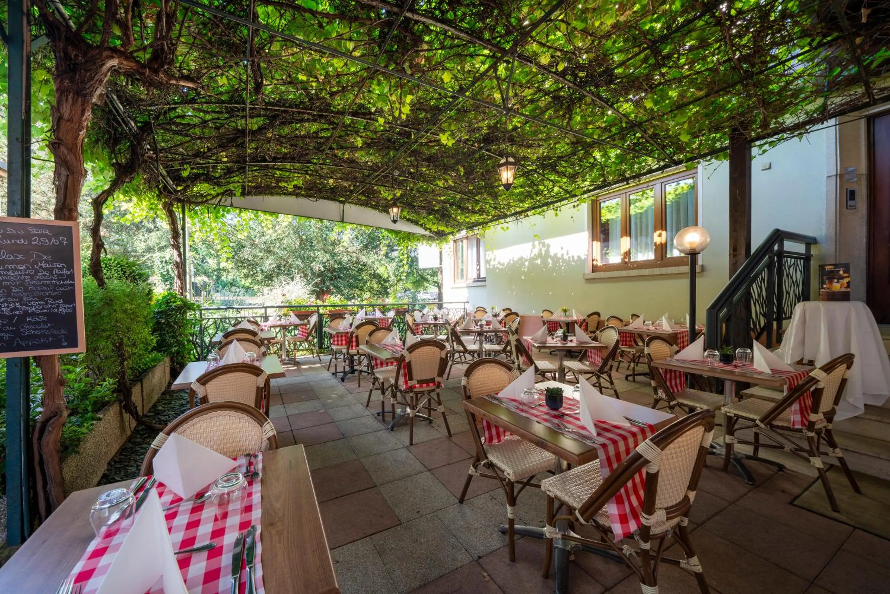 Restaurant/places to eat in Hôtel du Parc, Restaurant, Spa & Wellness