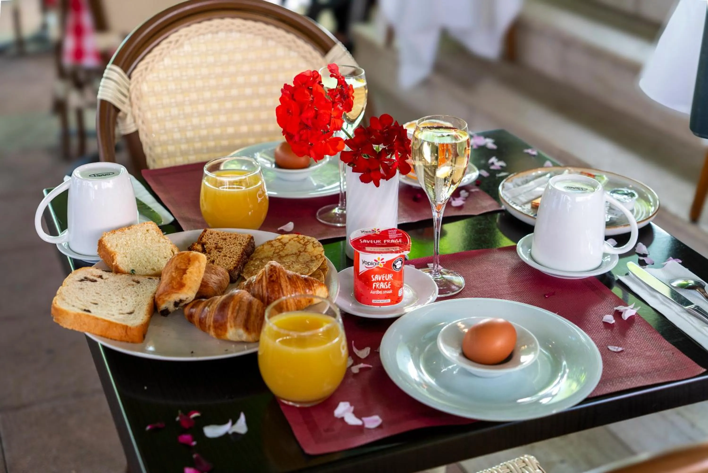 Breakfast in Hôtel du Parc, Restaurant, Spa & Wellness