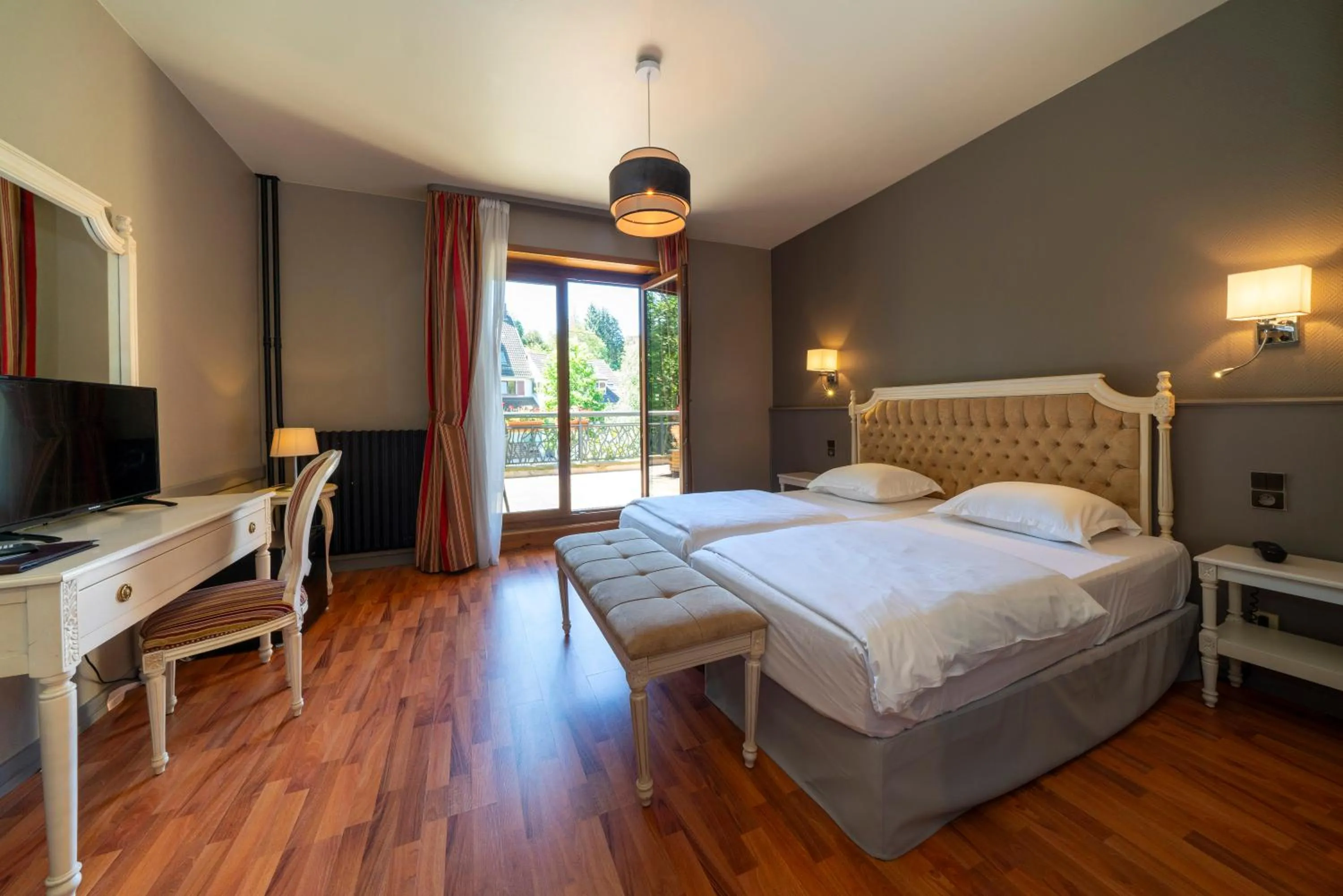 Bed in Hôtel du Parc, Restaurant, Spa & Wellness