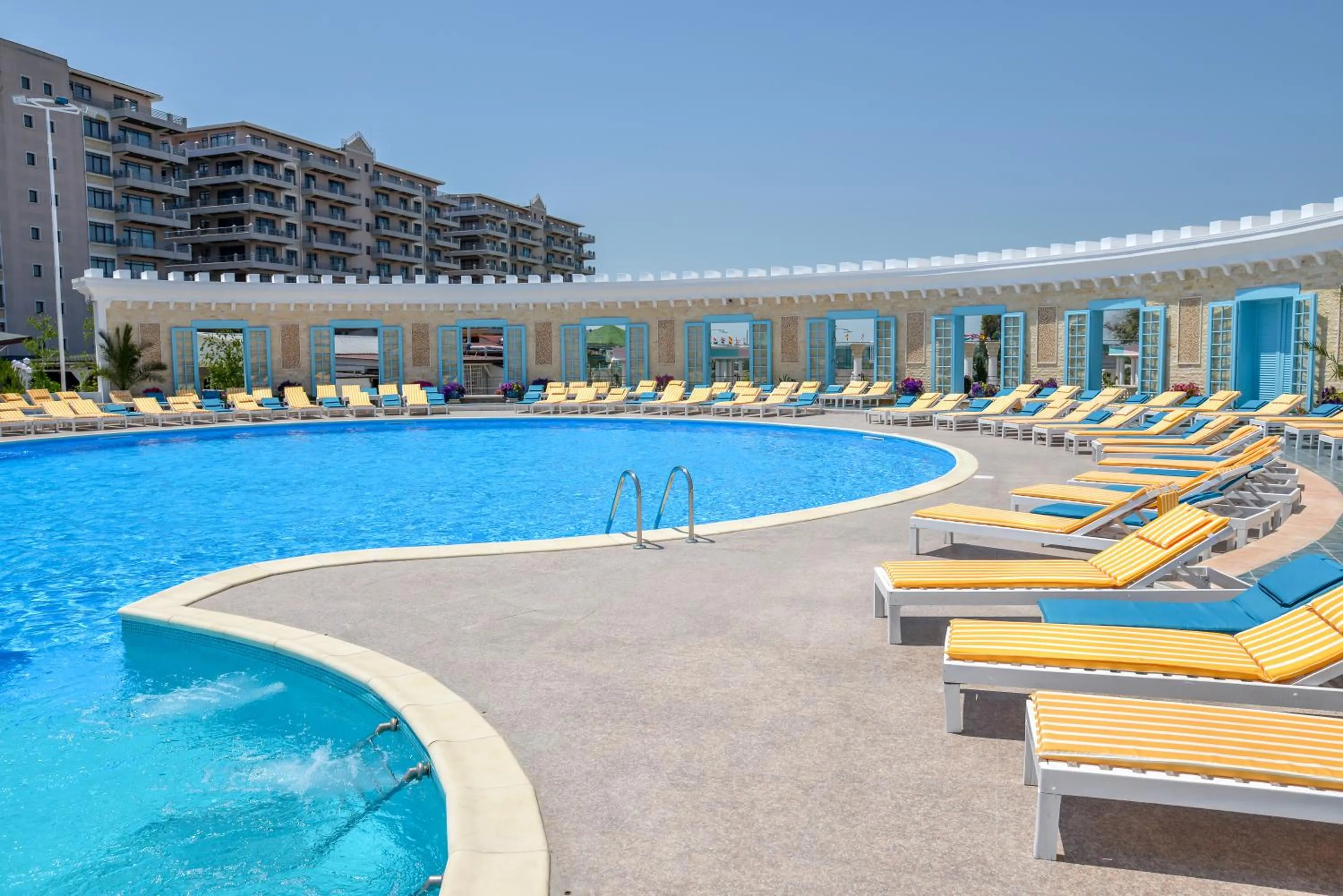 Swimming pool in Phoenicia Luxury Hotel