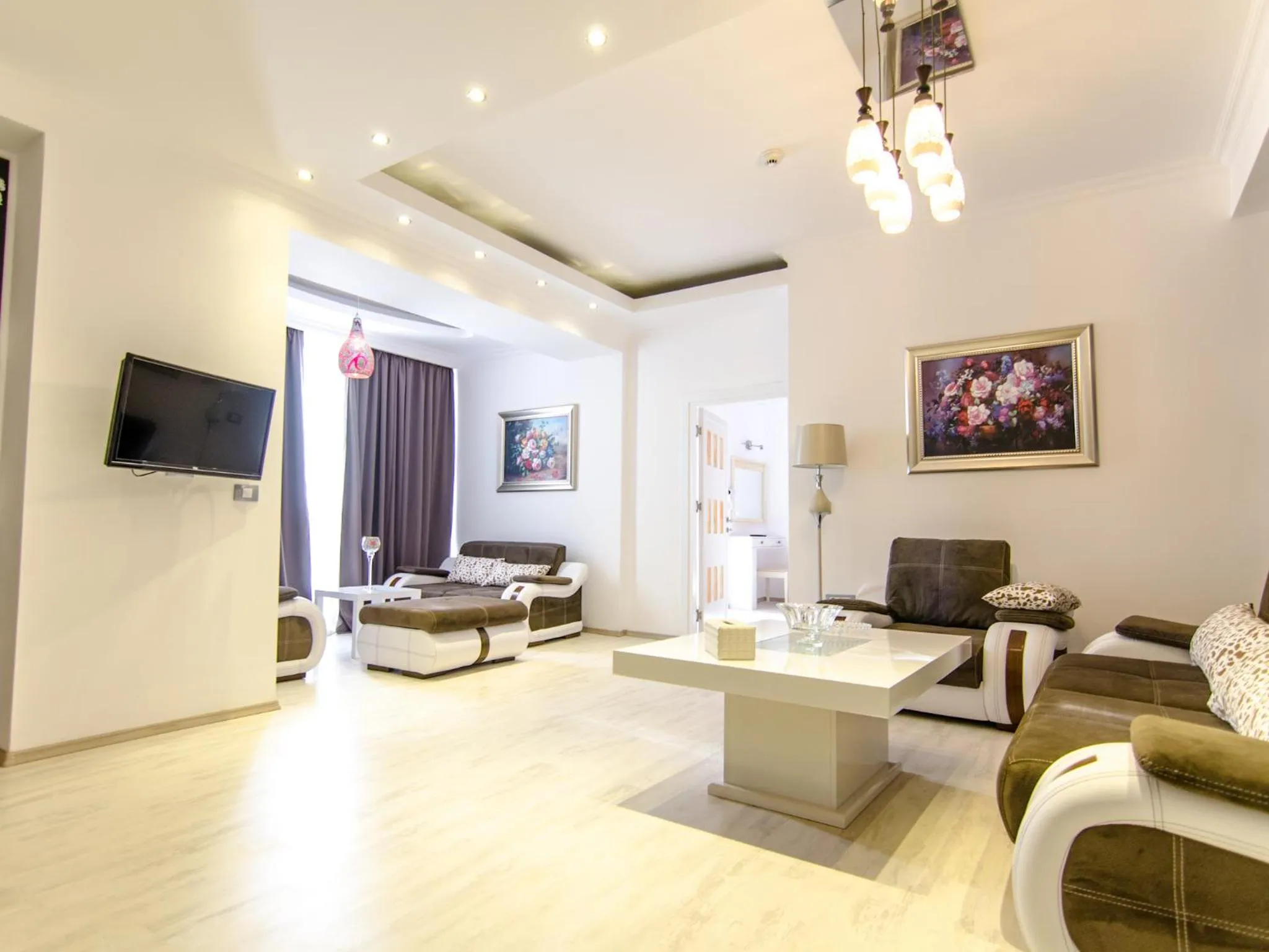 Living room in Phoenicia Luxury Hotel