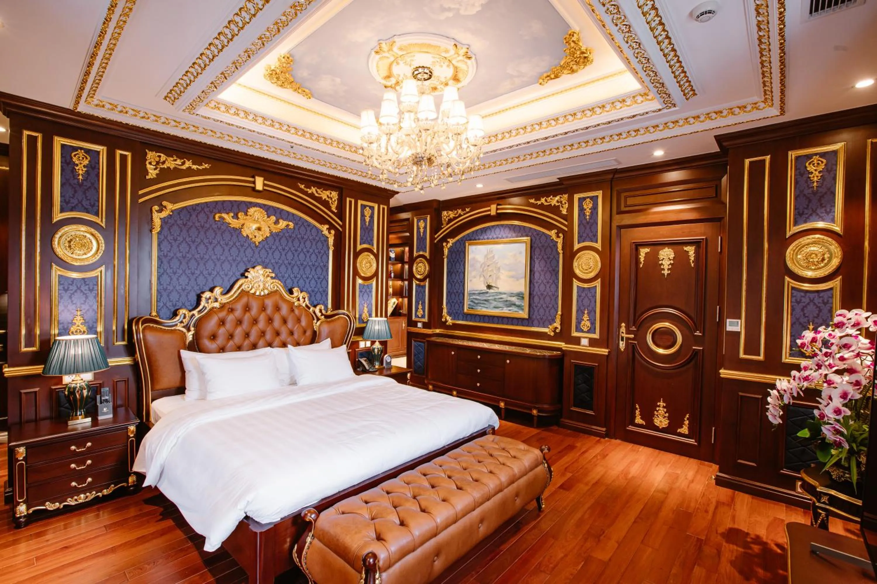 Photo of the whole room, Bed in Grand Phoenix Hotel Bac Ninh