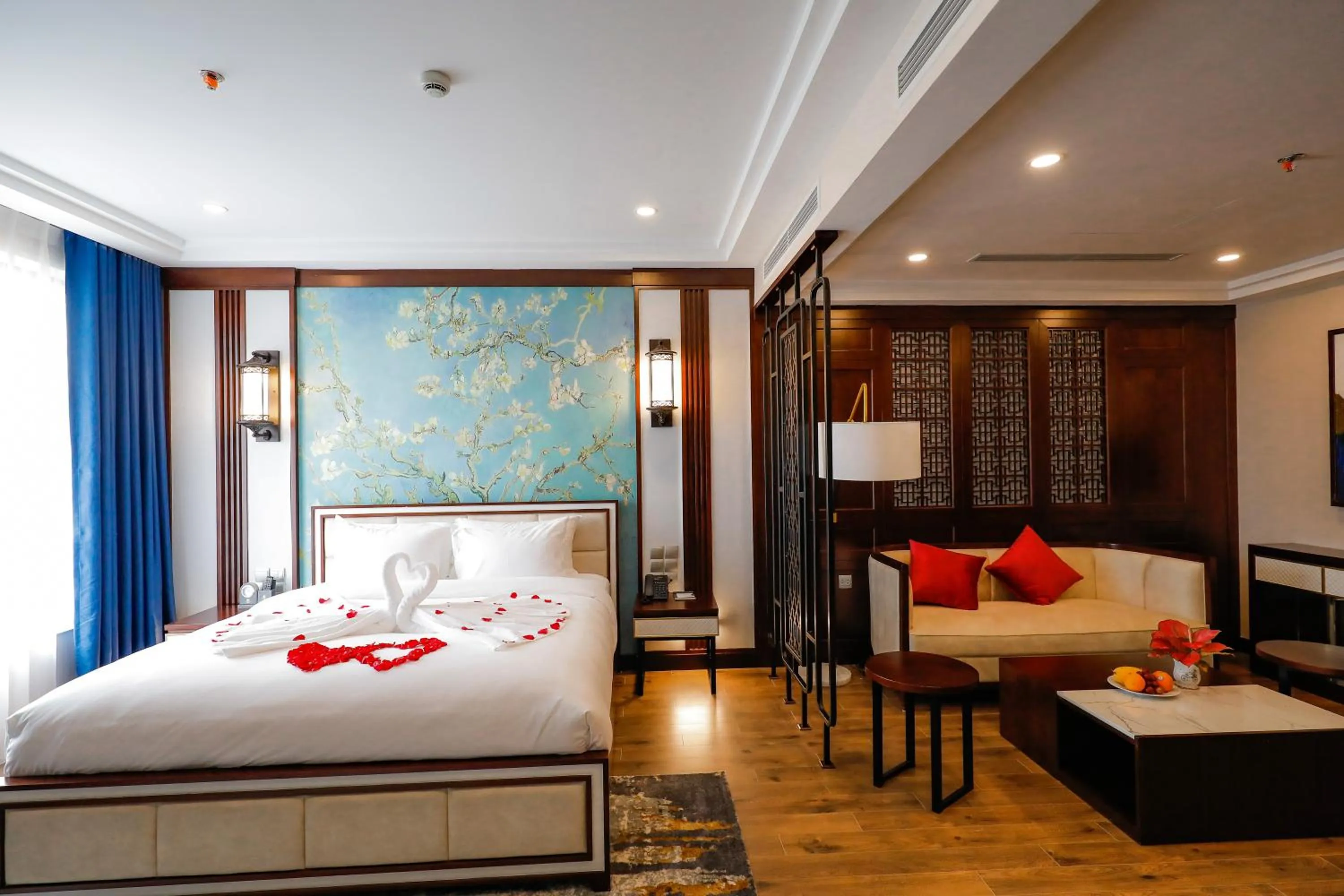 Photo of the whole room, Bed in Grand Phoenix Hotel Bac Ninh