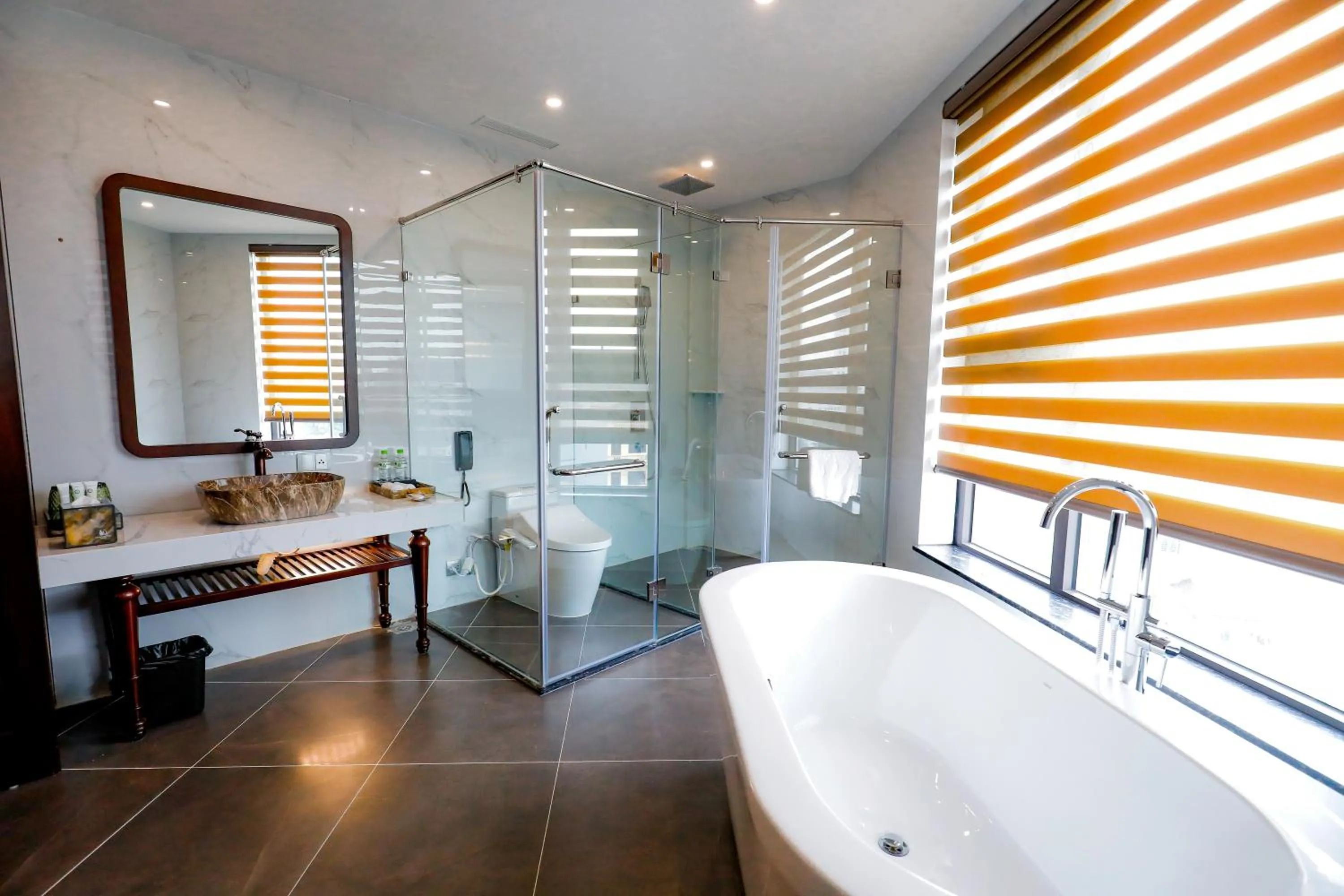 Bathroom in Grand Phoenix Hotel Bac Ninh