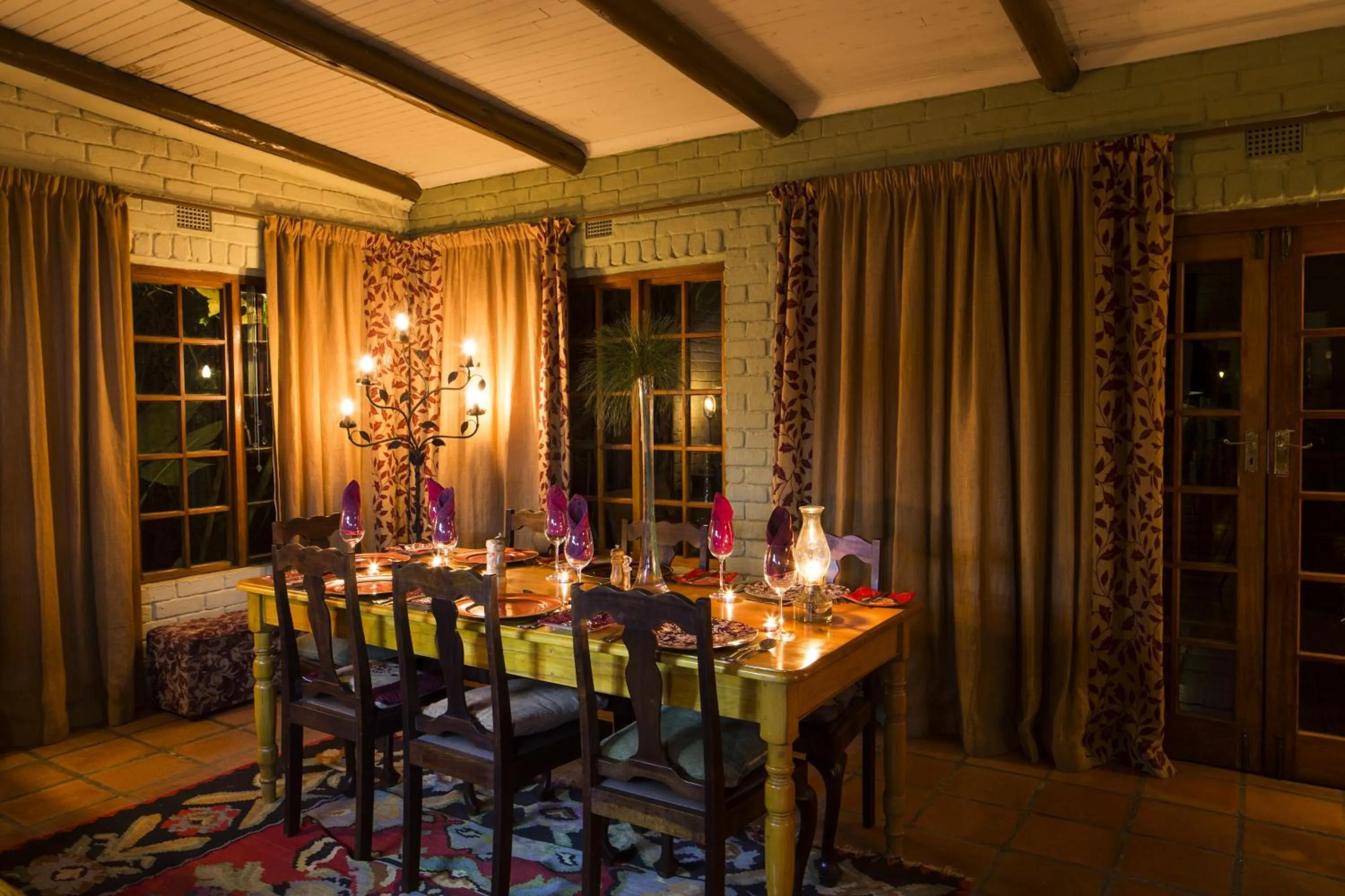 Property building in Old Joe's Kaia