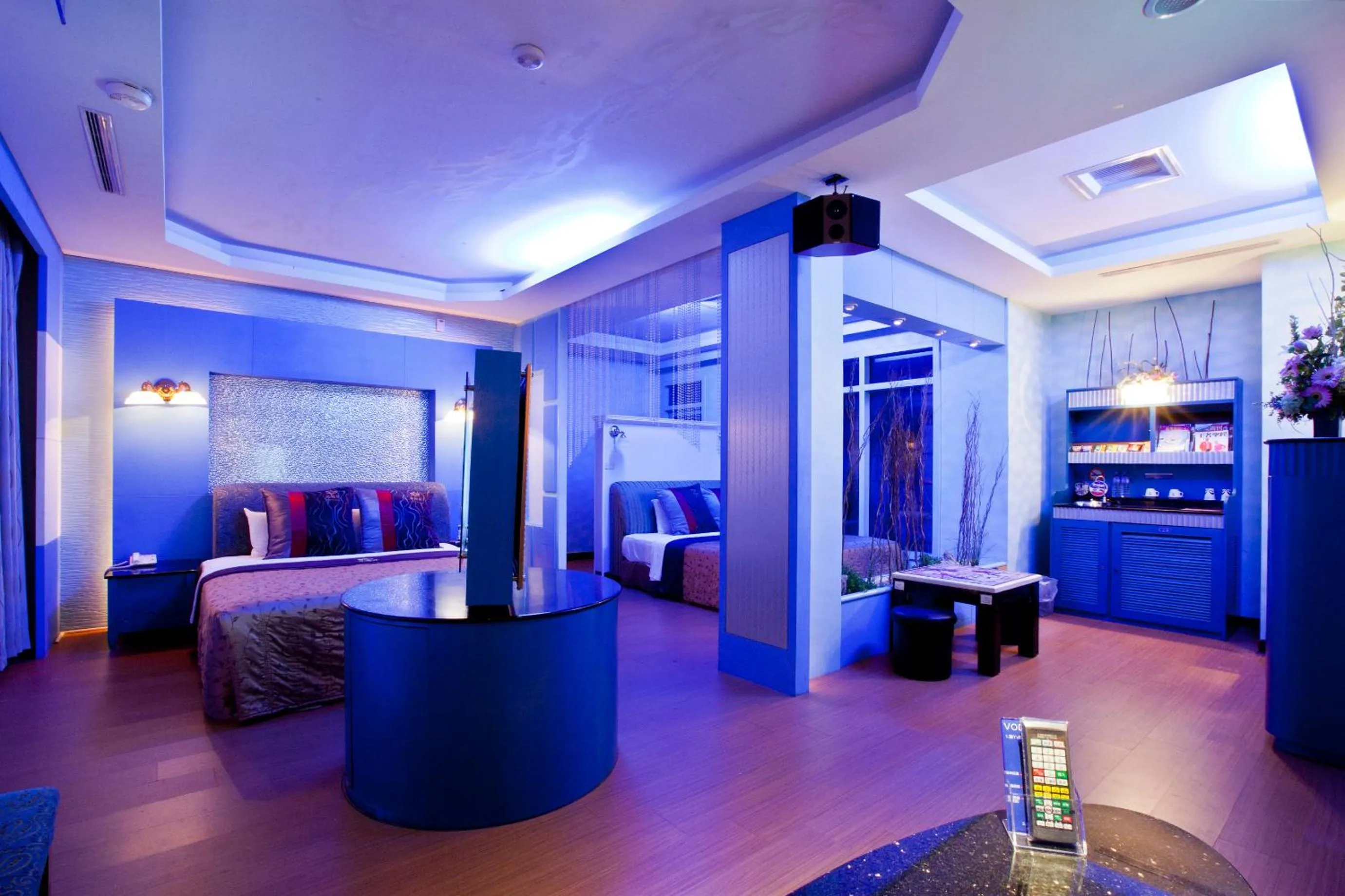 Photo of the whole room, Bed in PGS Motel