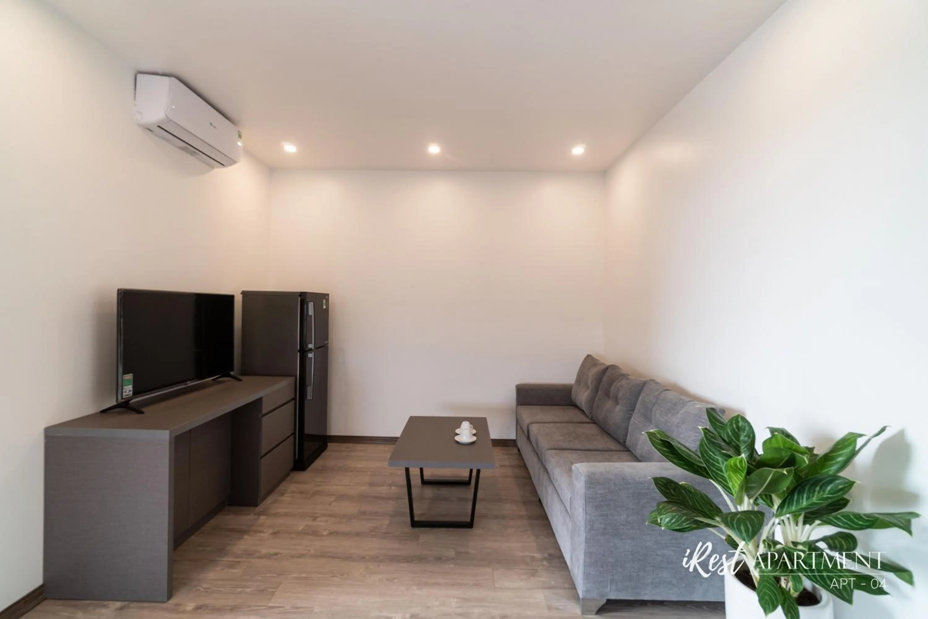 TV and multimedia in iRest Apartment Vinh Yen