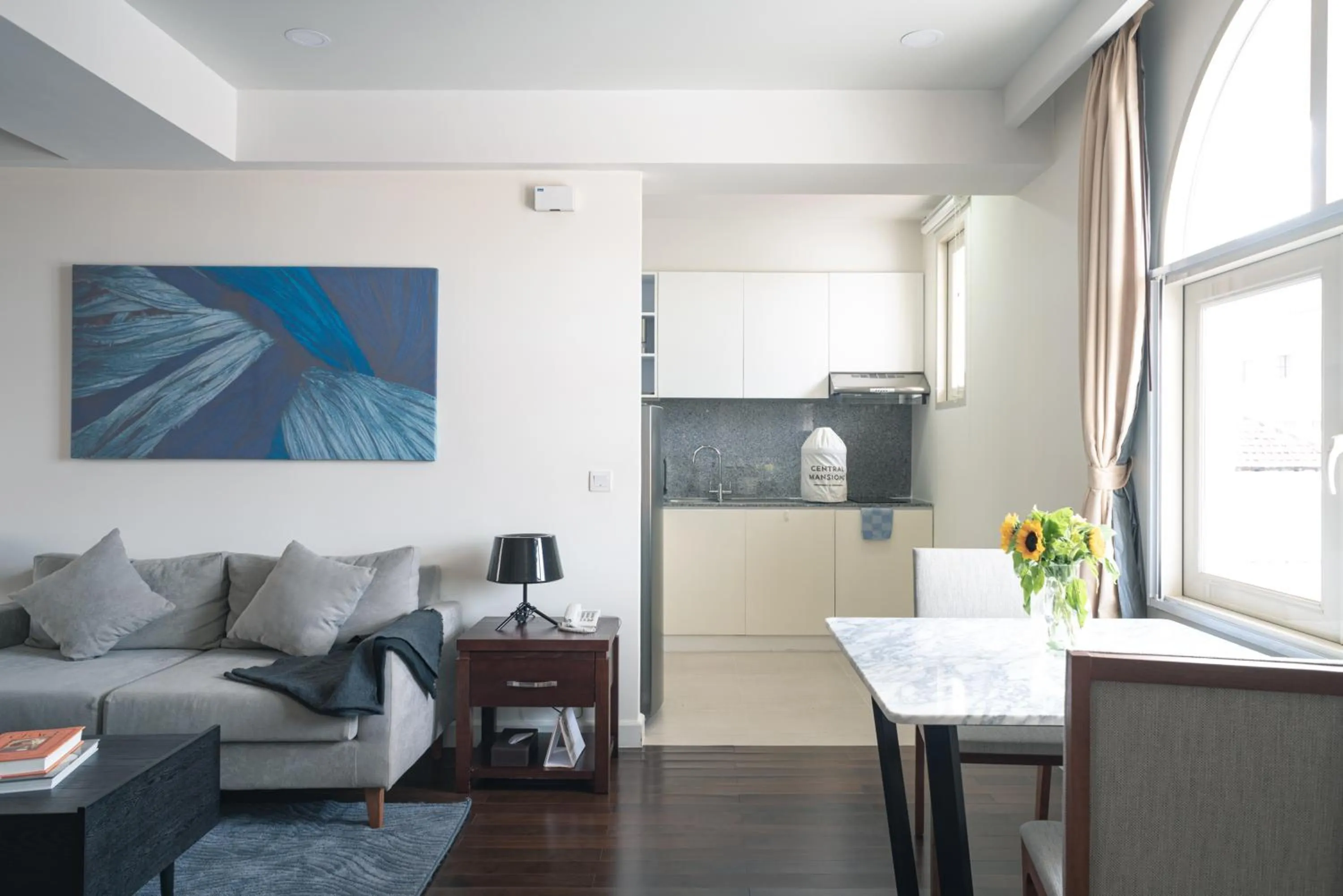 Central Mansions Serviced Apartments