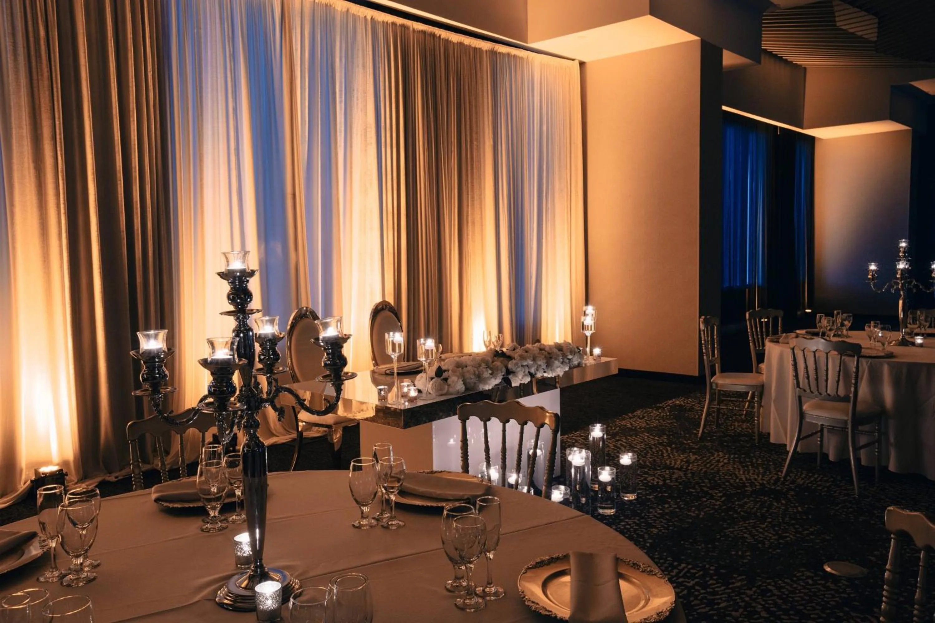 Banquet/Function facilities in Courtyard by Marriott Montreal Brossard