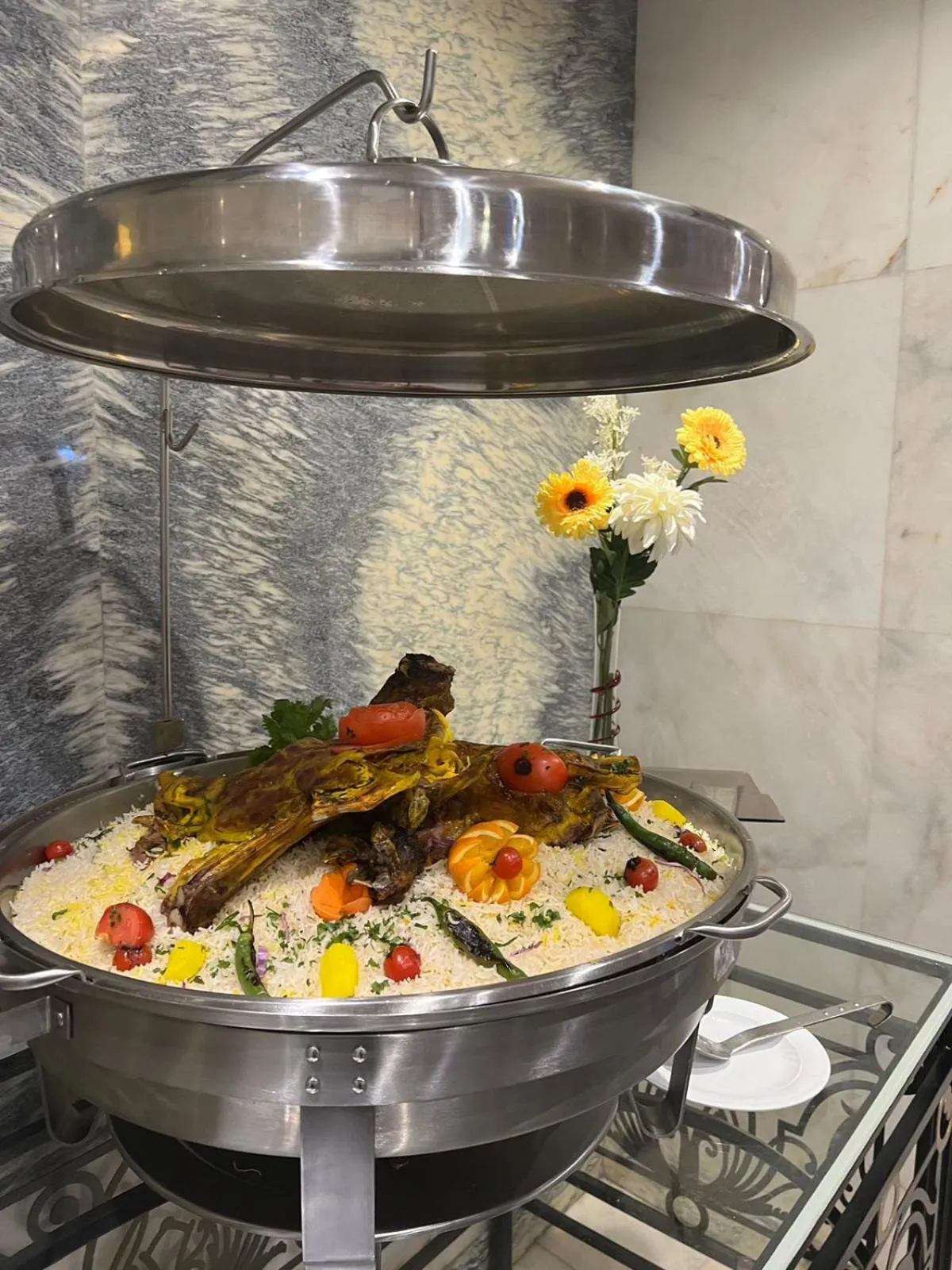 Food and drinks in Maysan Al Mashaer Hotel