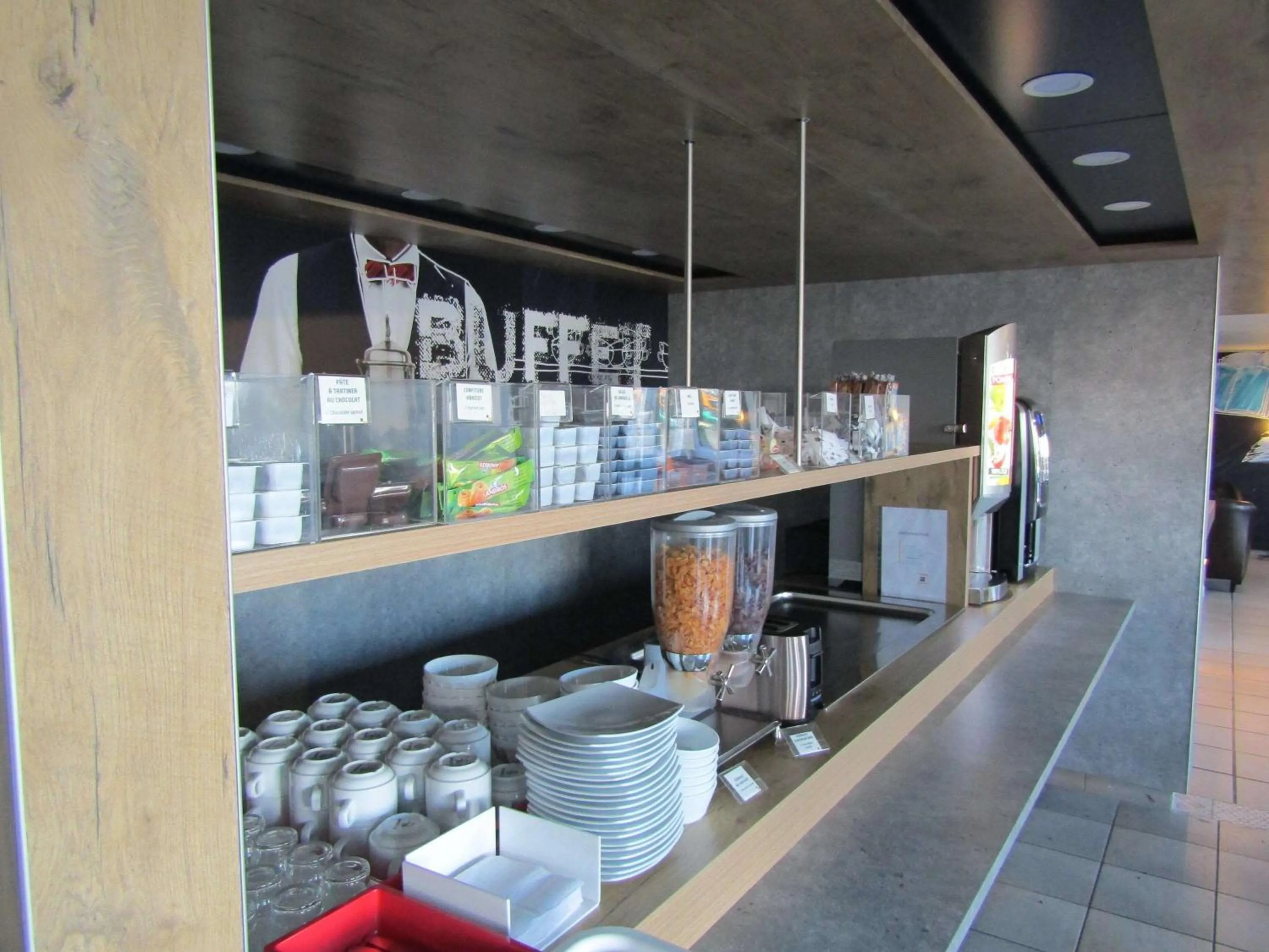 Restaurant/places to eat in ibis budget Chilly-Mazarin Les Champarts