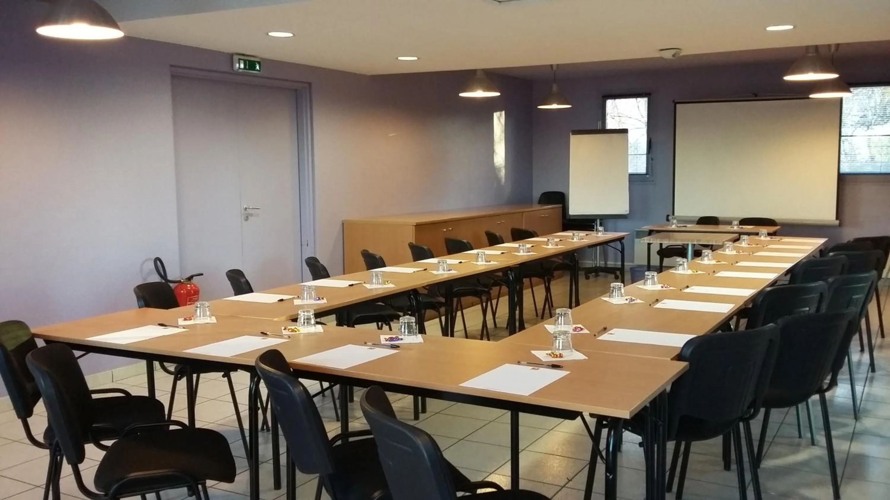 Meeting/conference room in ibis budget Chilly-Mazarin Les Champarts