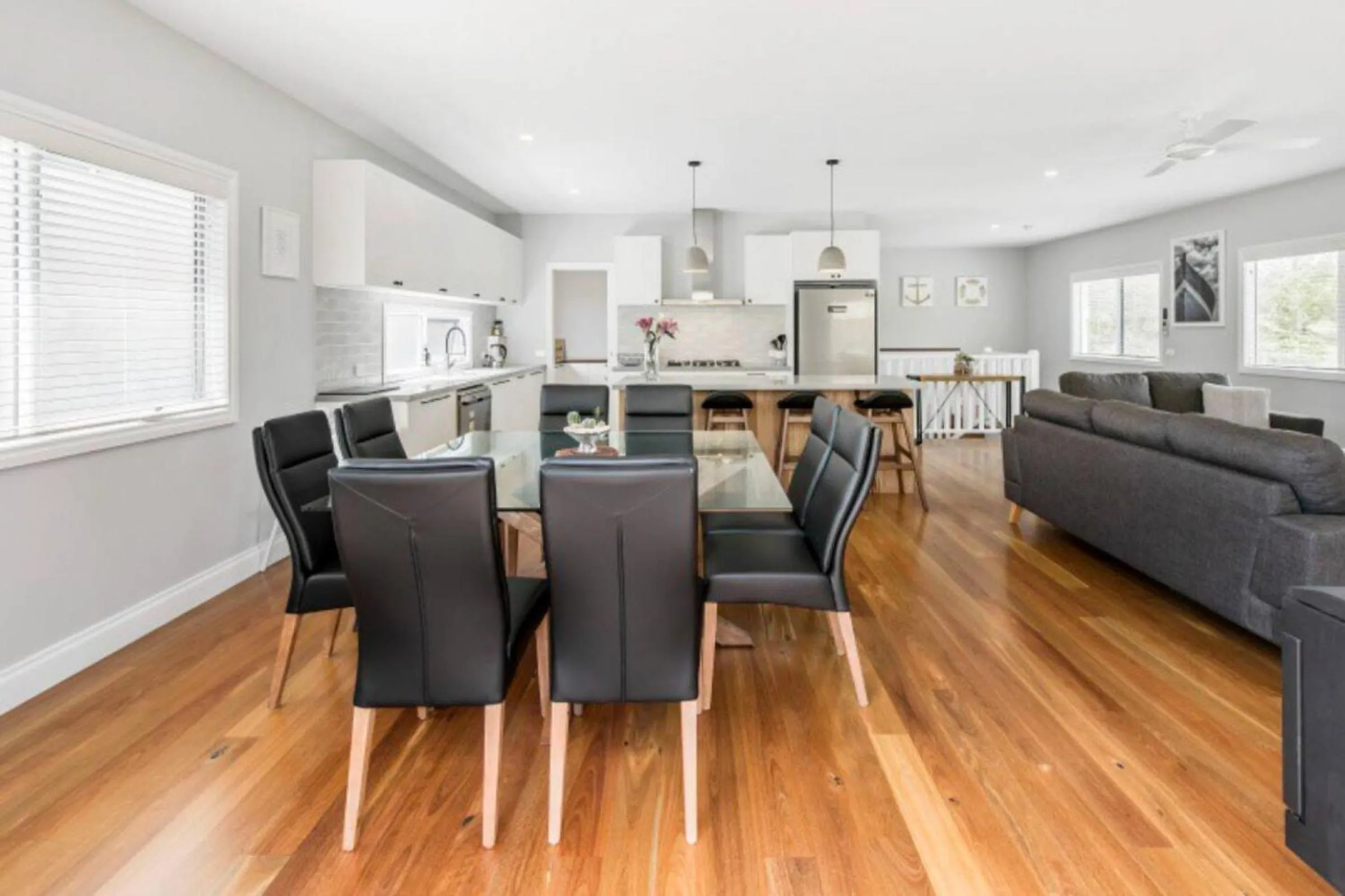 Dinner in HALE KUPA Rye Beach House Spa Table Tennis