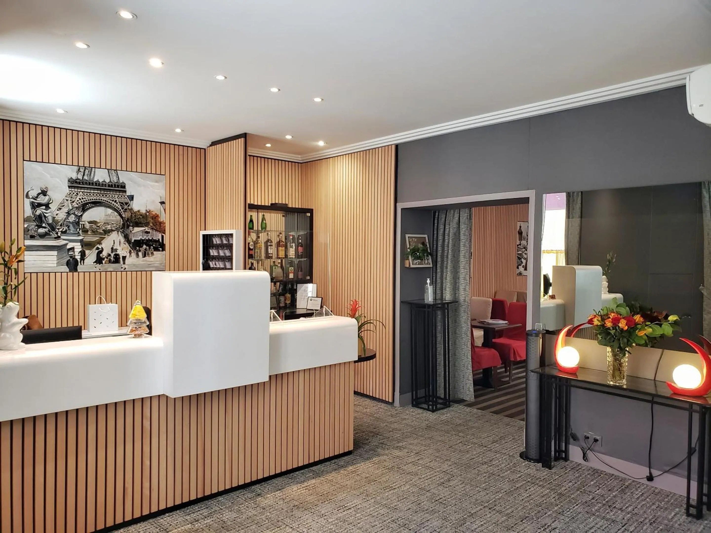 Lobby or reception in Virgina