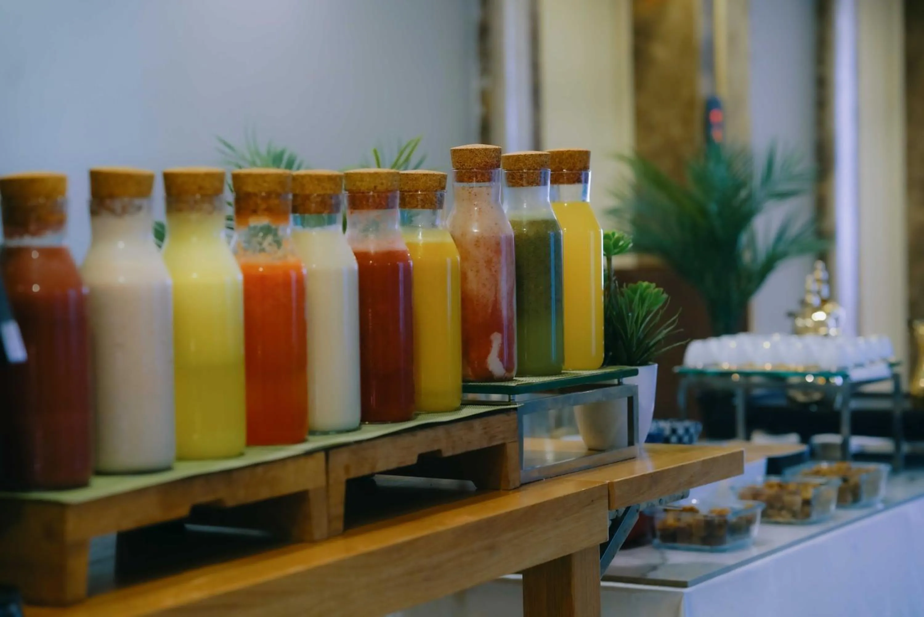 Drinks in Nour Althuria Hotel - Elaf Almaqam