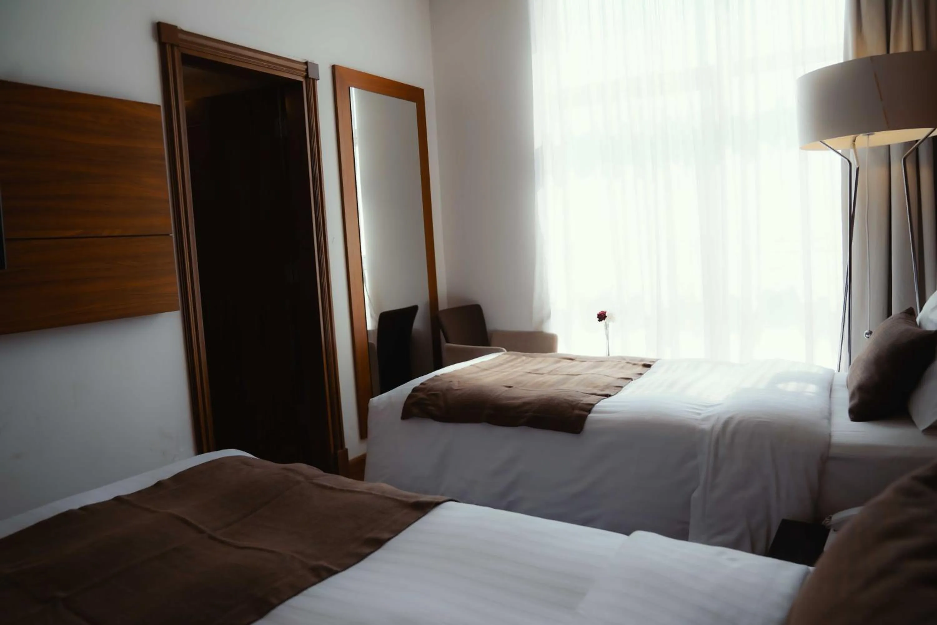 Bed in Nour Althuria Hotel - Elaf Almaqam