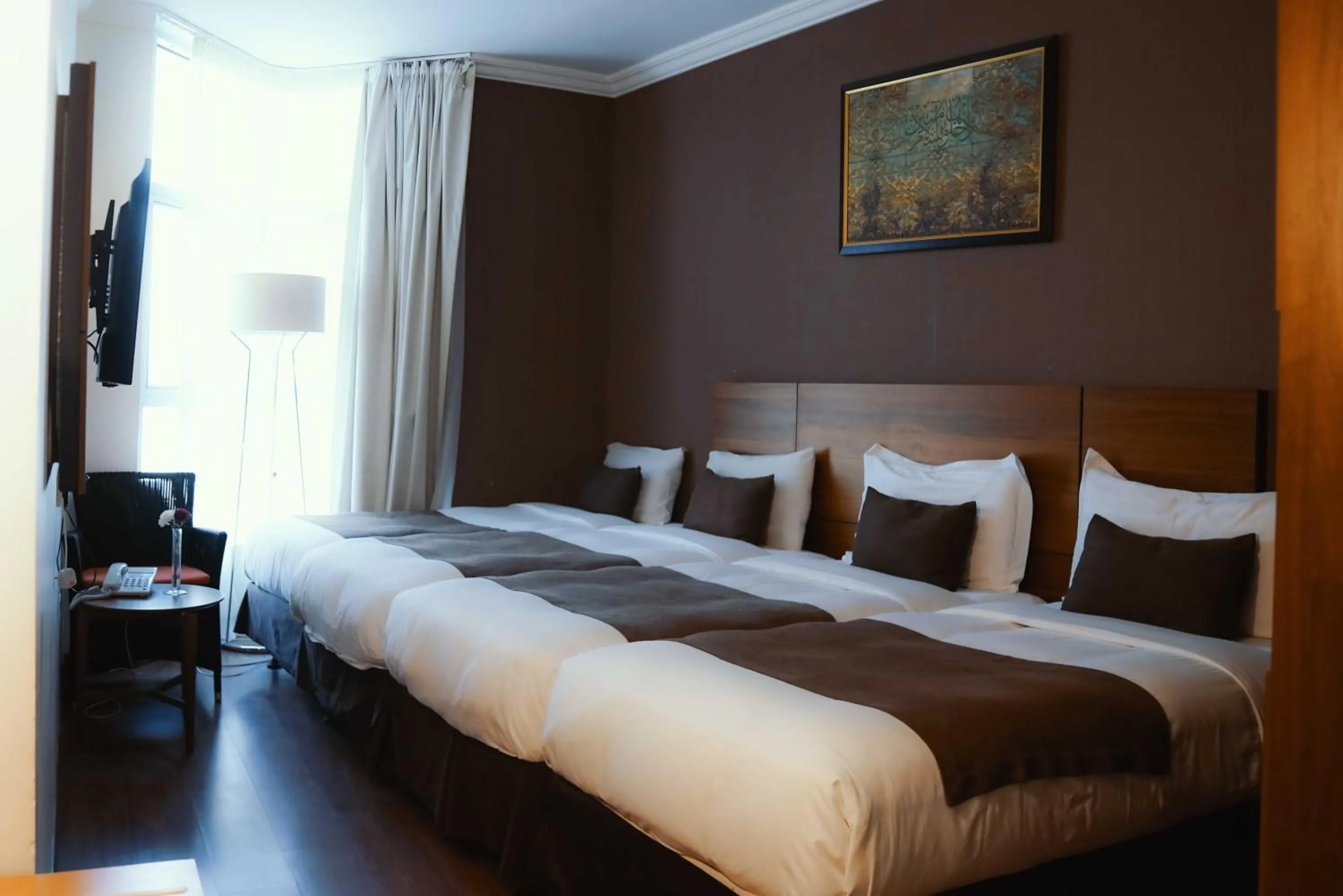 Bed in Nour Althuria Hotel - Elaf Almaqam