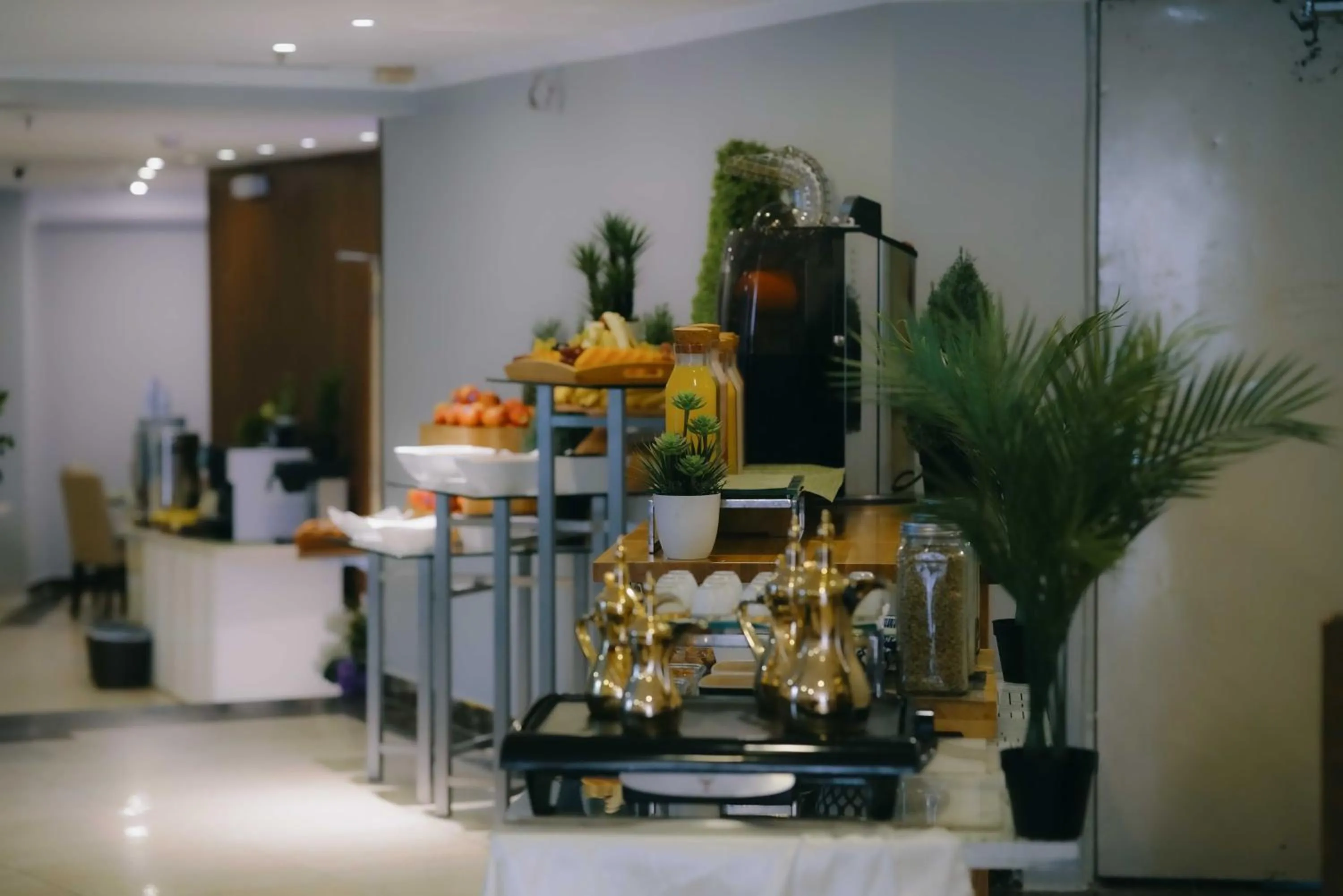 Buffet breakfast in Nour Althuria Hotel - Elaf Almaqam