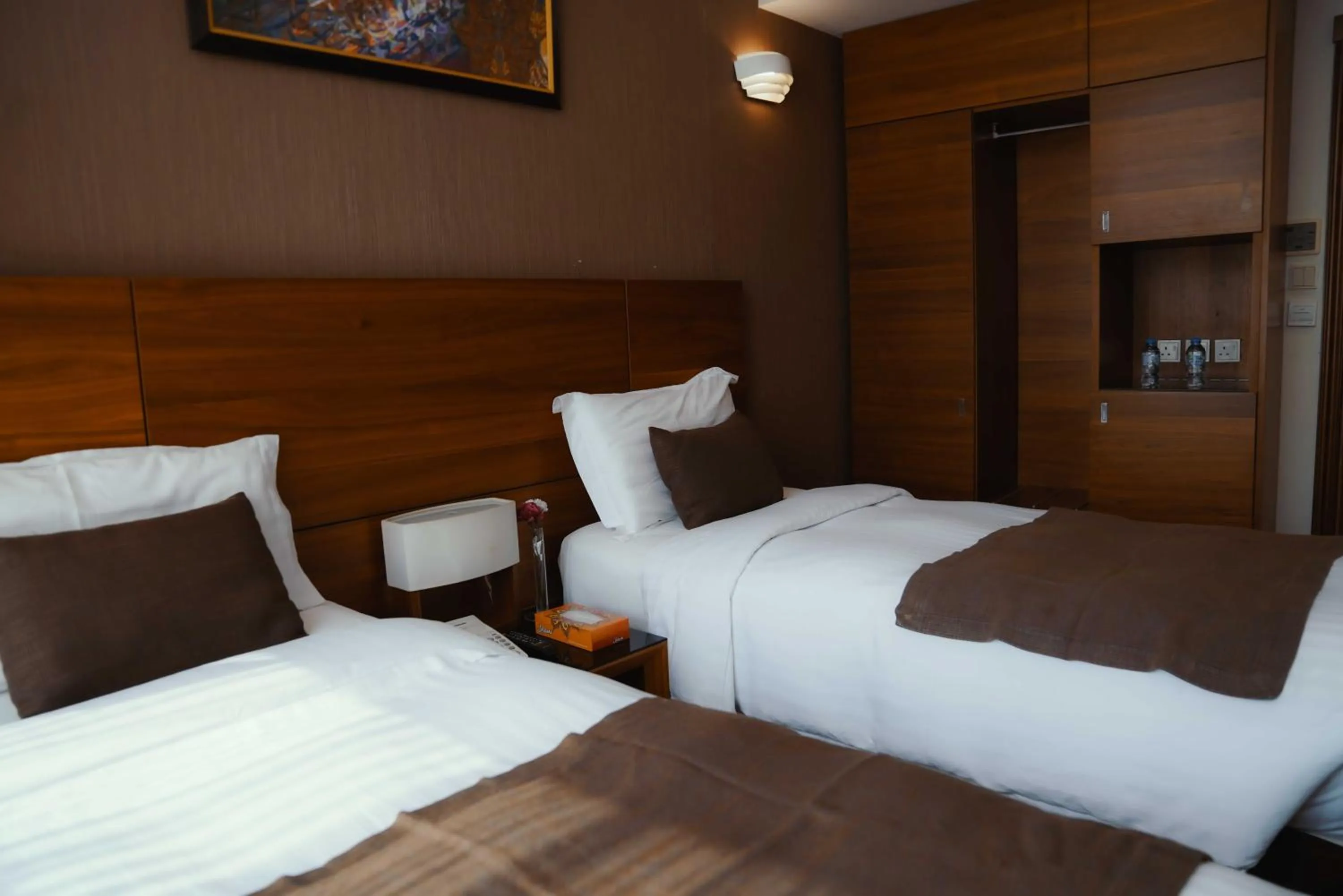 Bed in Nour Althuria Hotel - Elaf Almaqam