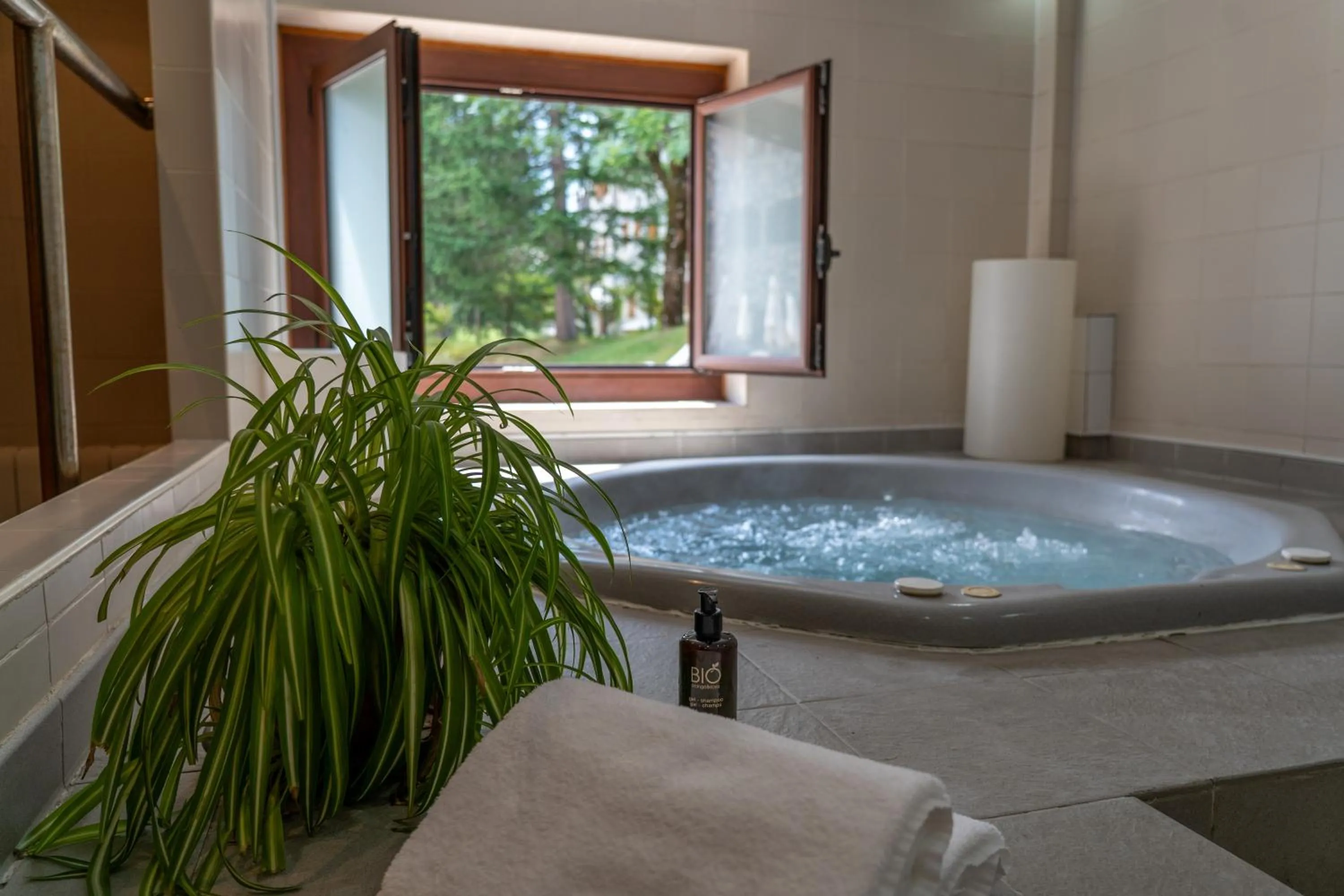 Hot Tub in SNÖ Vall de Boí