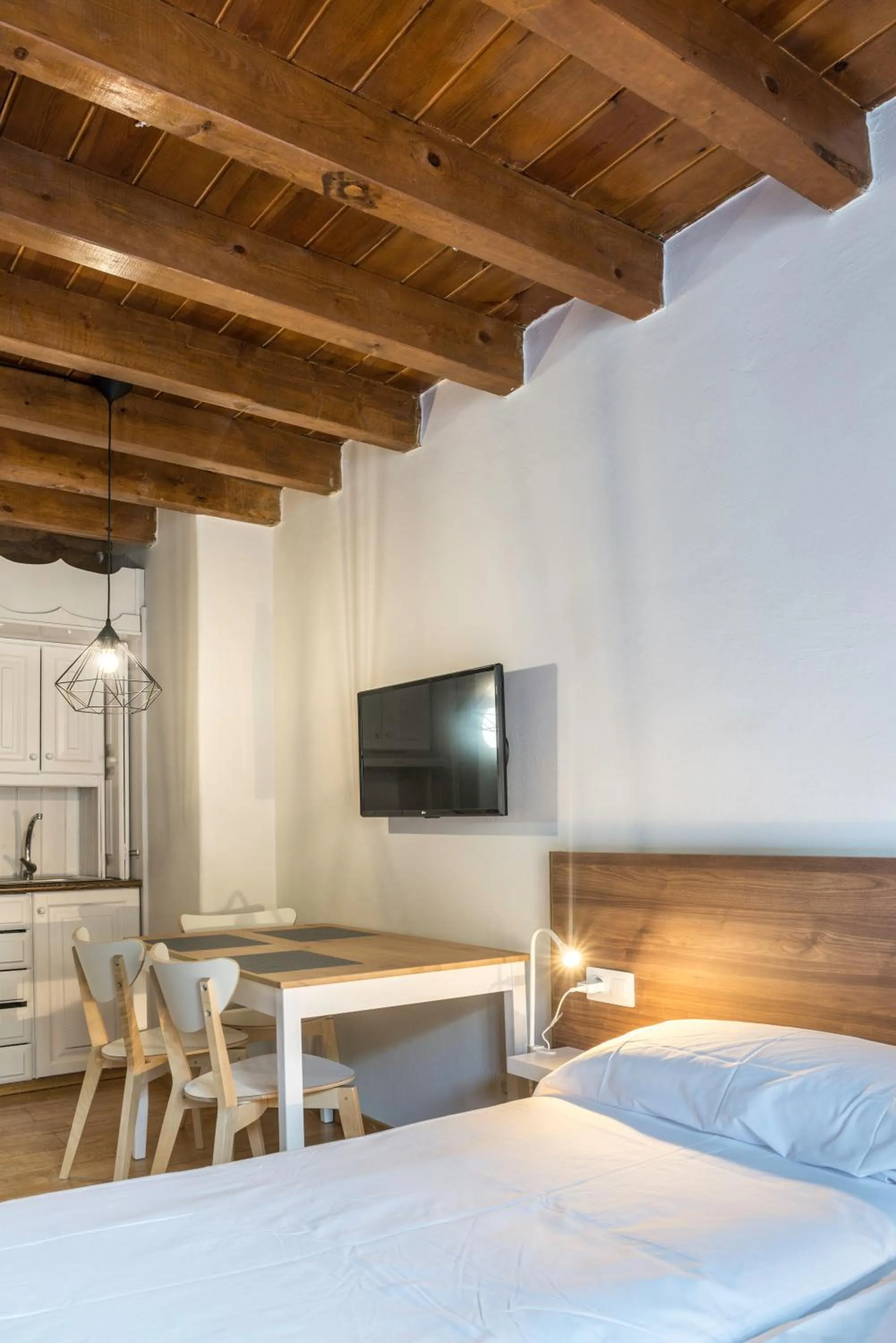 Communal lounge/ TV room, Bed in SNÖ Vall de Boí