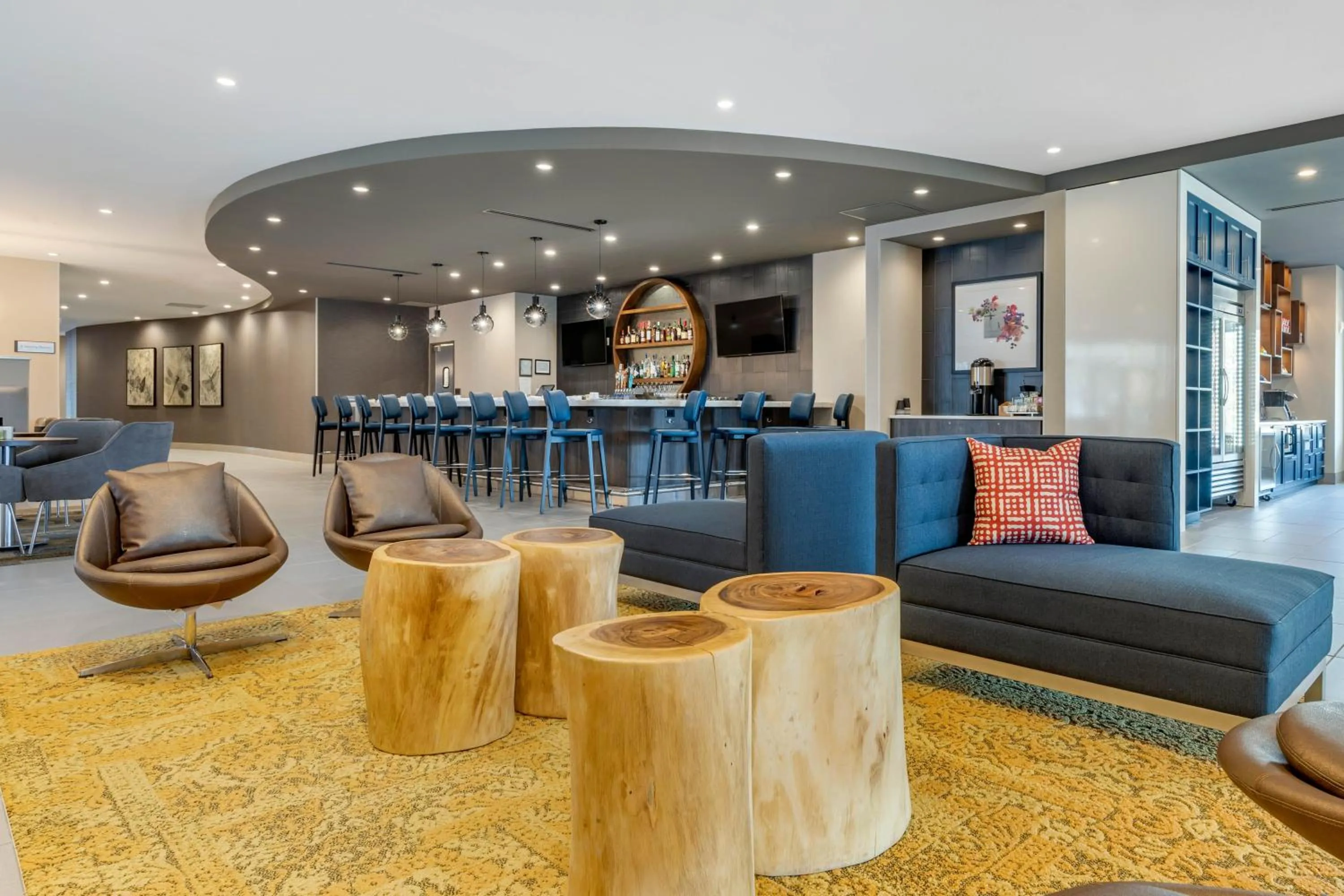 Lobby or reception in DoubleTree by Hilton Summerville Nexton