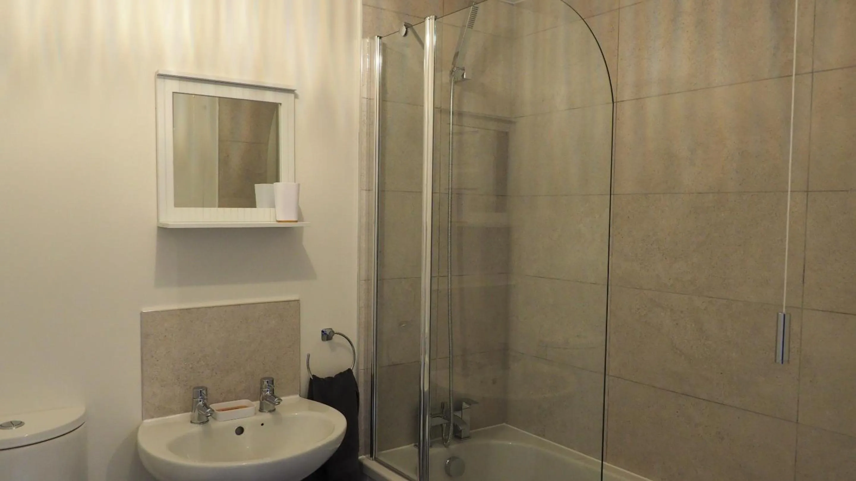 Bathroom in Woodlands View