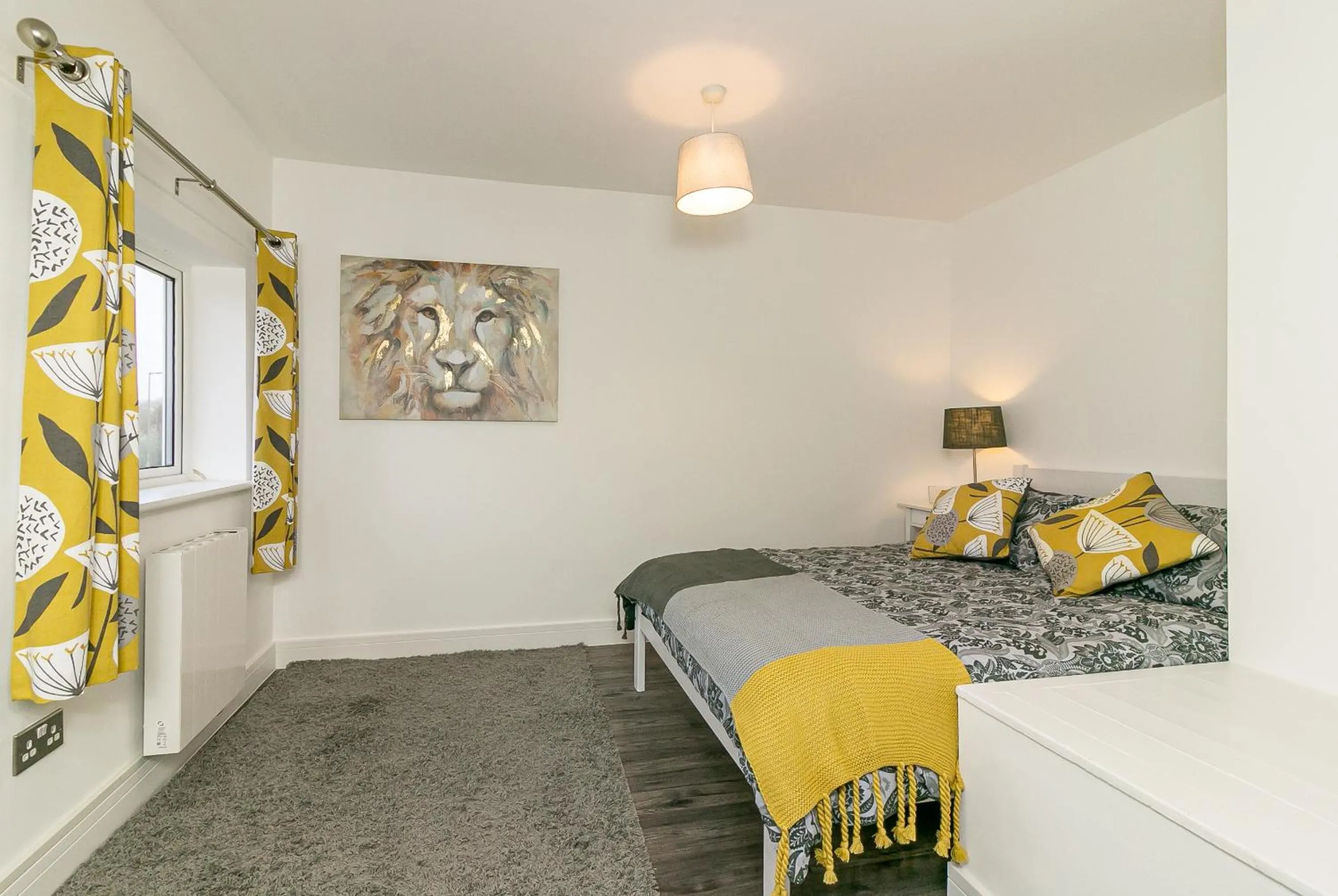 Bedroom, Bed in Denby Lodge