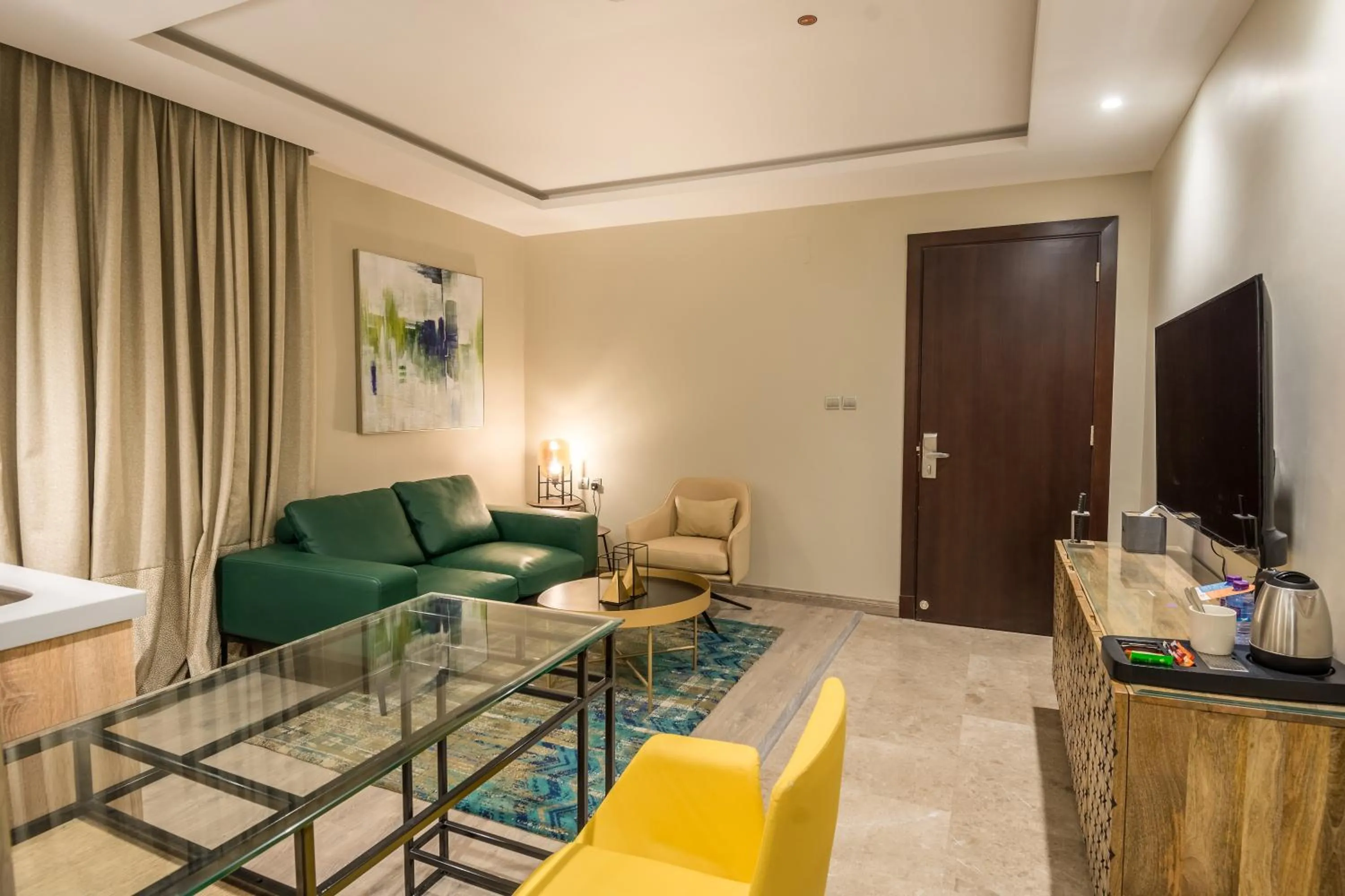 Dining area in Ewaa Express Hotel - Gaber