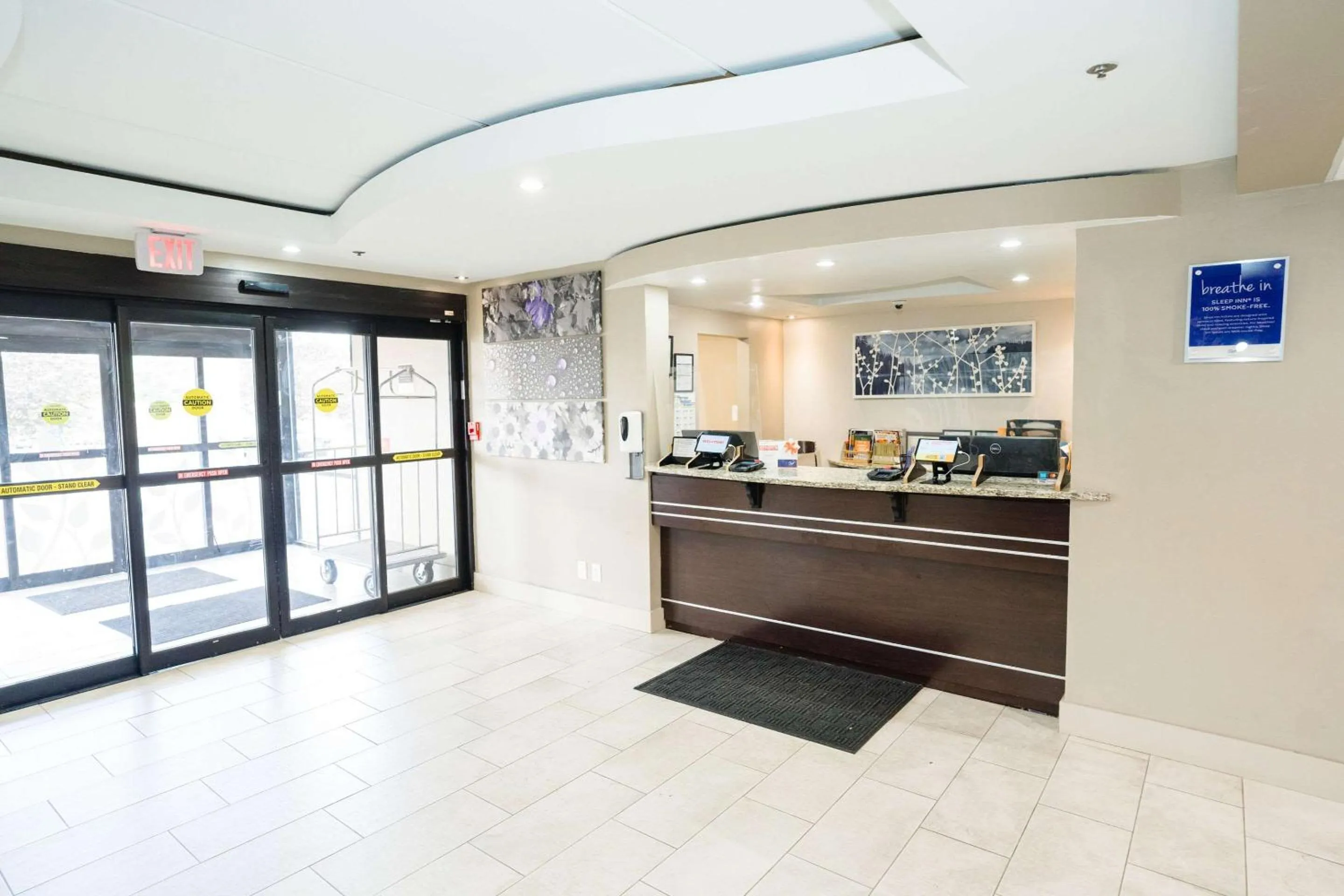 Lobby or reception in Sleep Inn & Suites West Knoxville