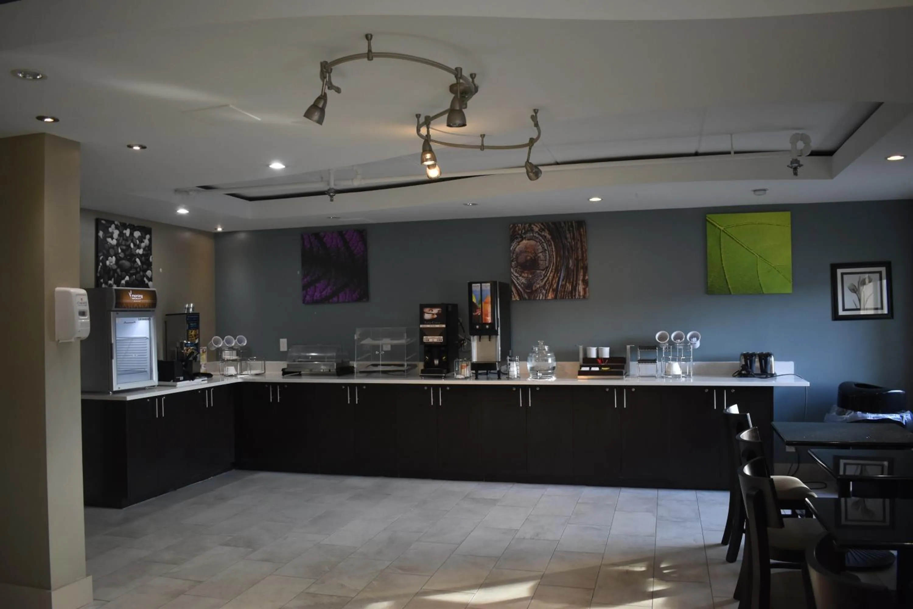 Restaurant/places to eat in Sleep Inn & Suites West Knoxville