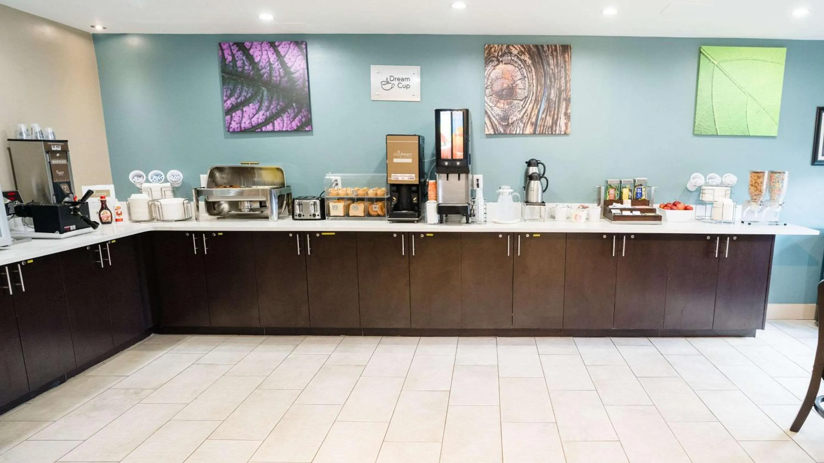 Breakfast in Sleep Inn & Suites West Knoxville