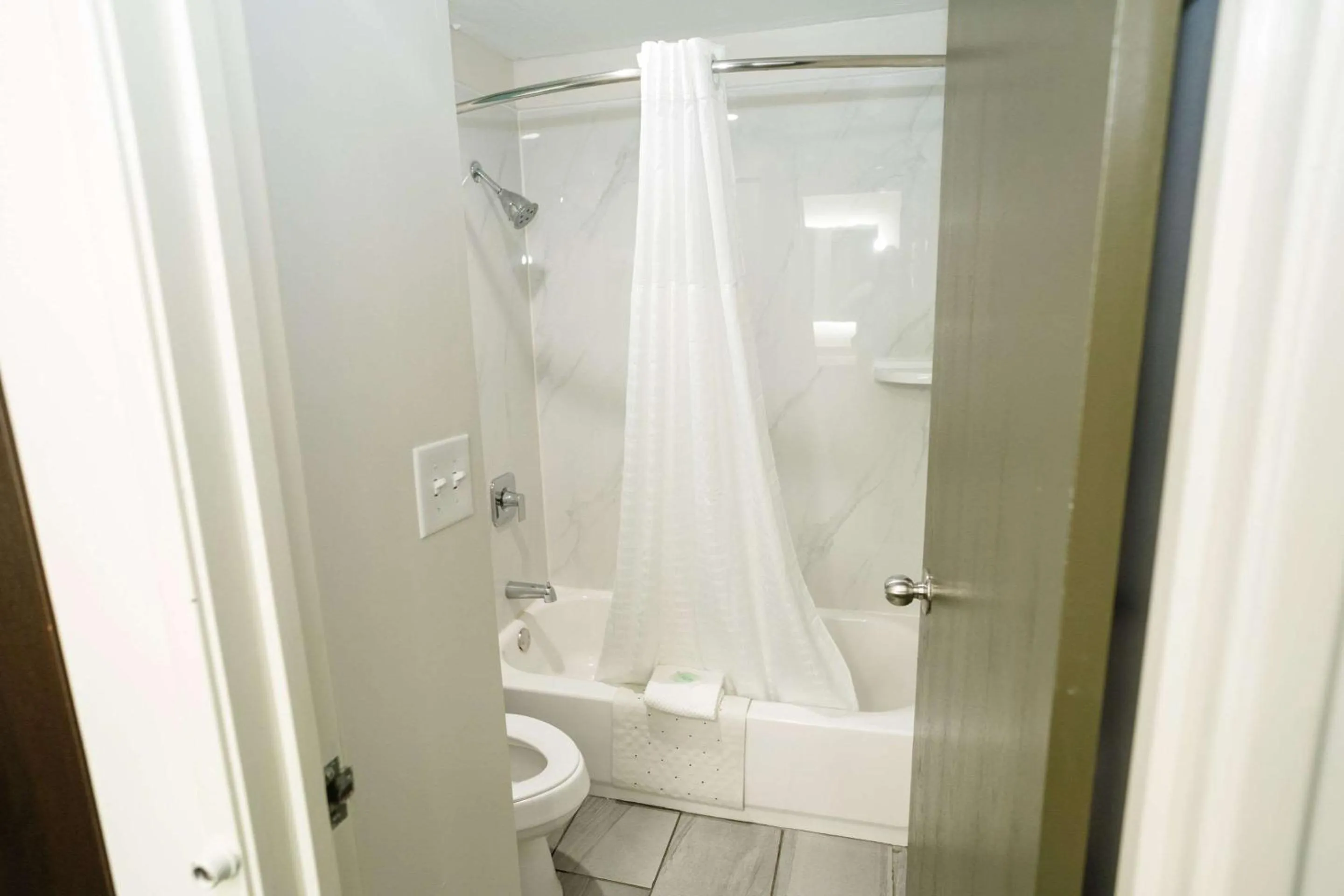 Bedroom in Sleep Inn & Suites West Knoxville