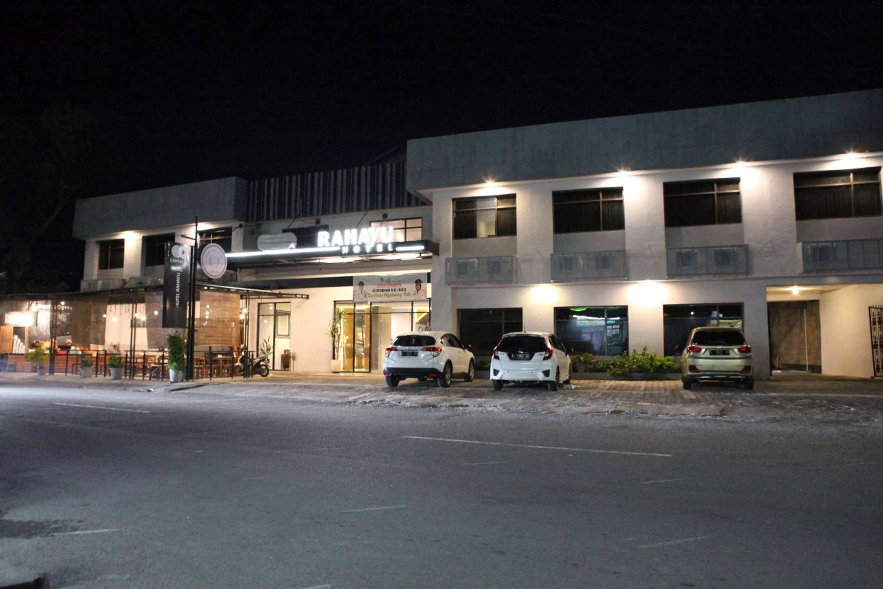 Night in Rahayu Hotel Cirebon