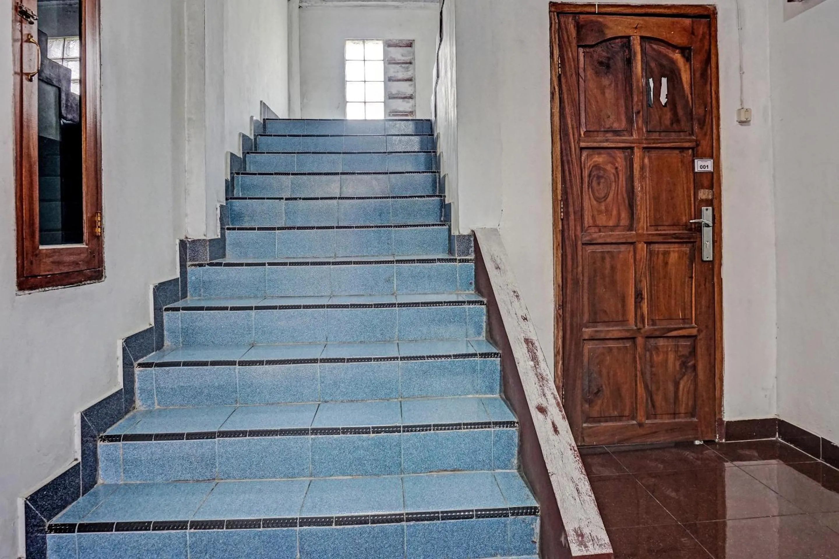 Lobby or reception in OYO 2226 Nurmega Jaya