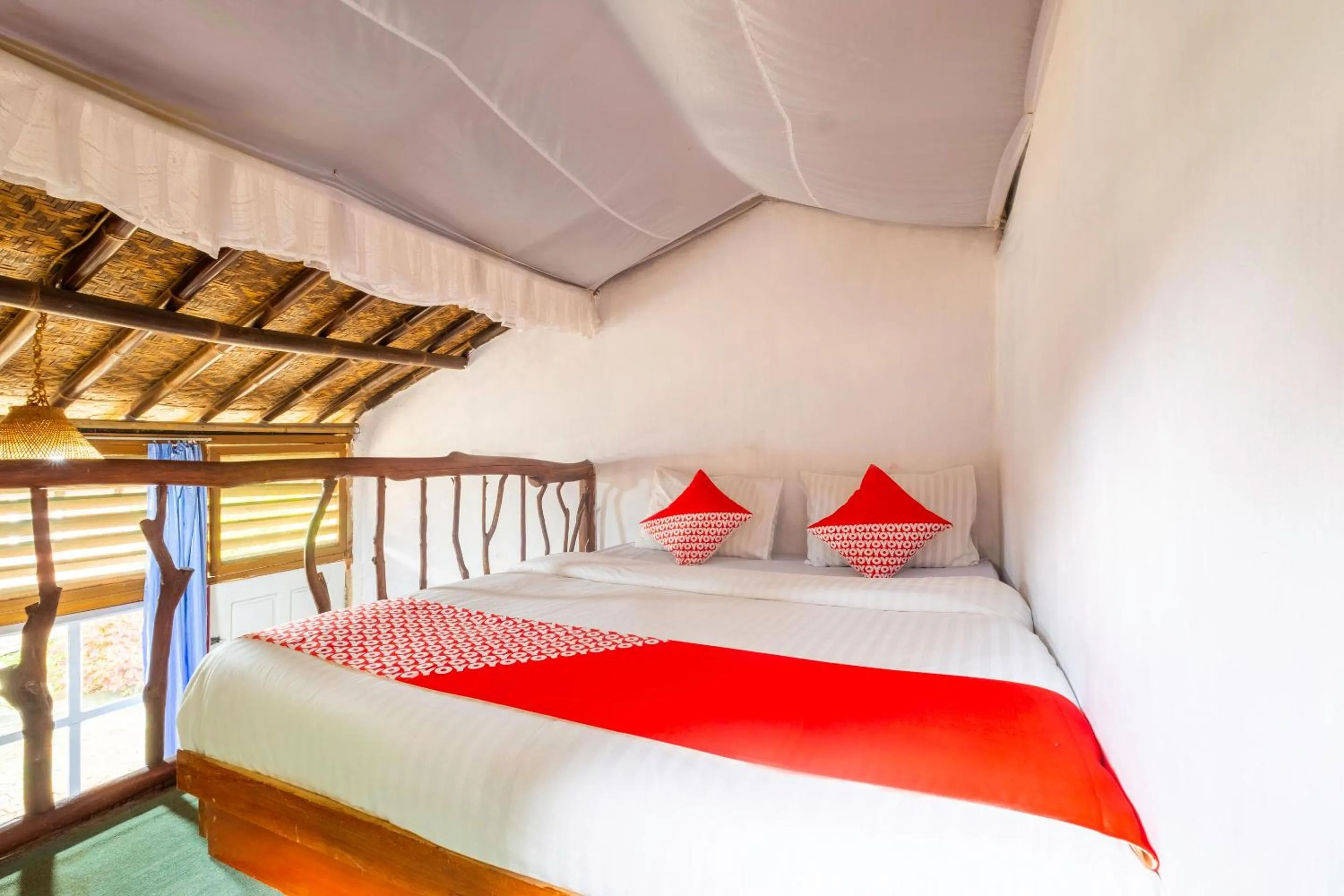 Bedroom, Bed in OYO 2278 Cikidang Hunting Resort