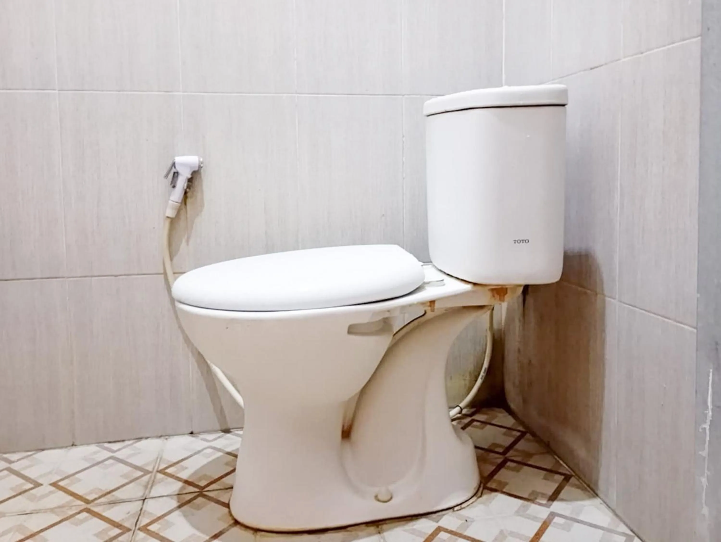 Bathroom in Art Guesthouse Syariah Near Malioboro RedPartner