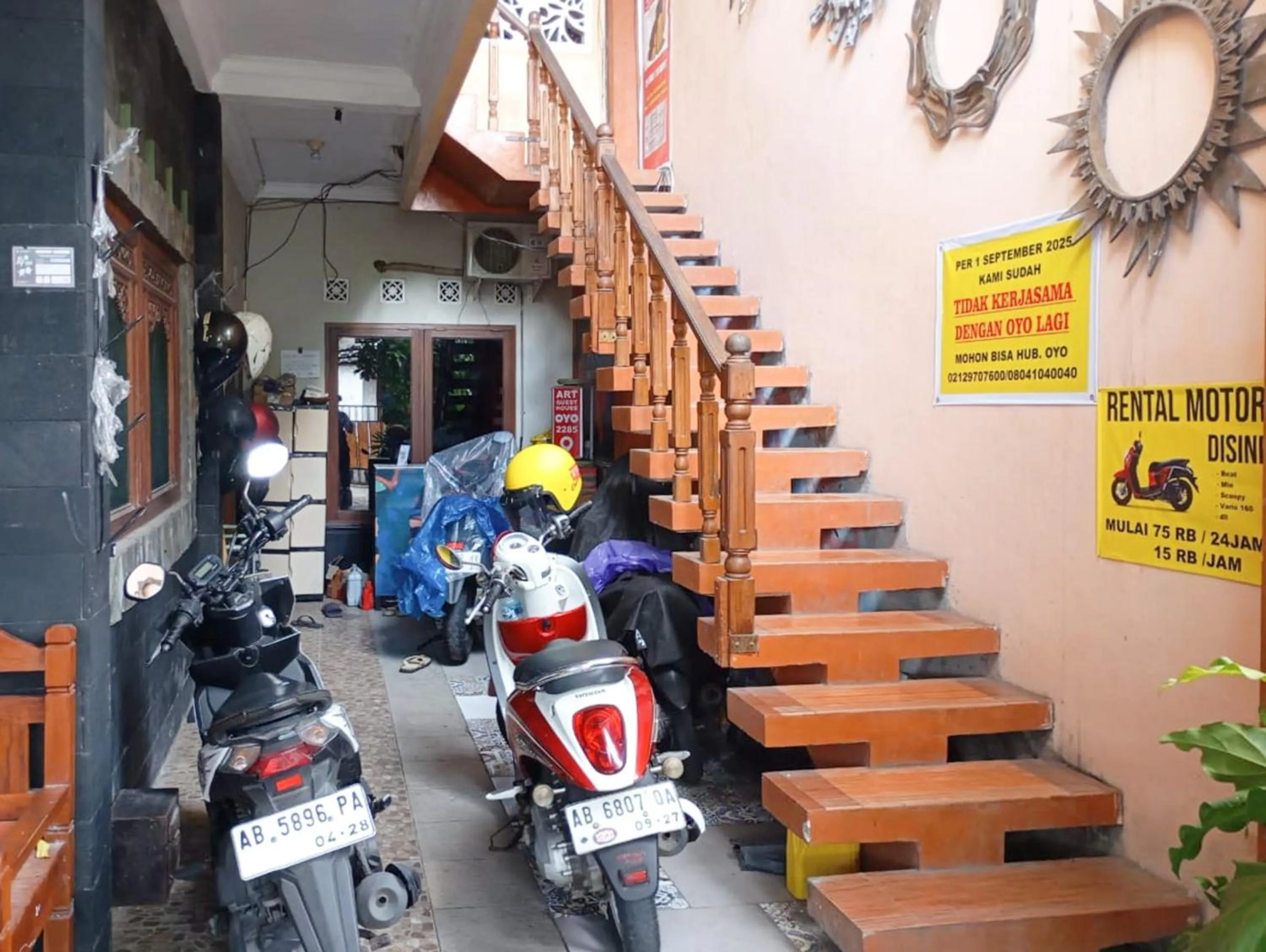 Parking in Art Guesthouse Syariah Near Malioboro RedPartner