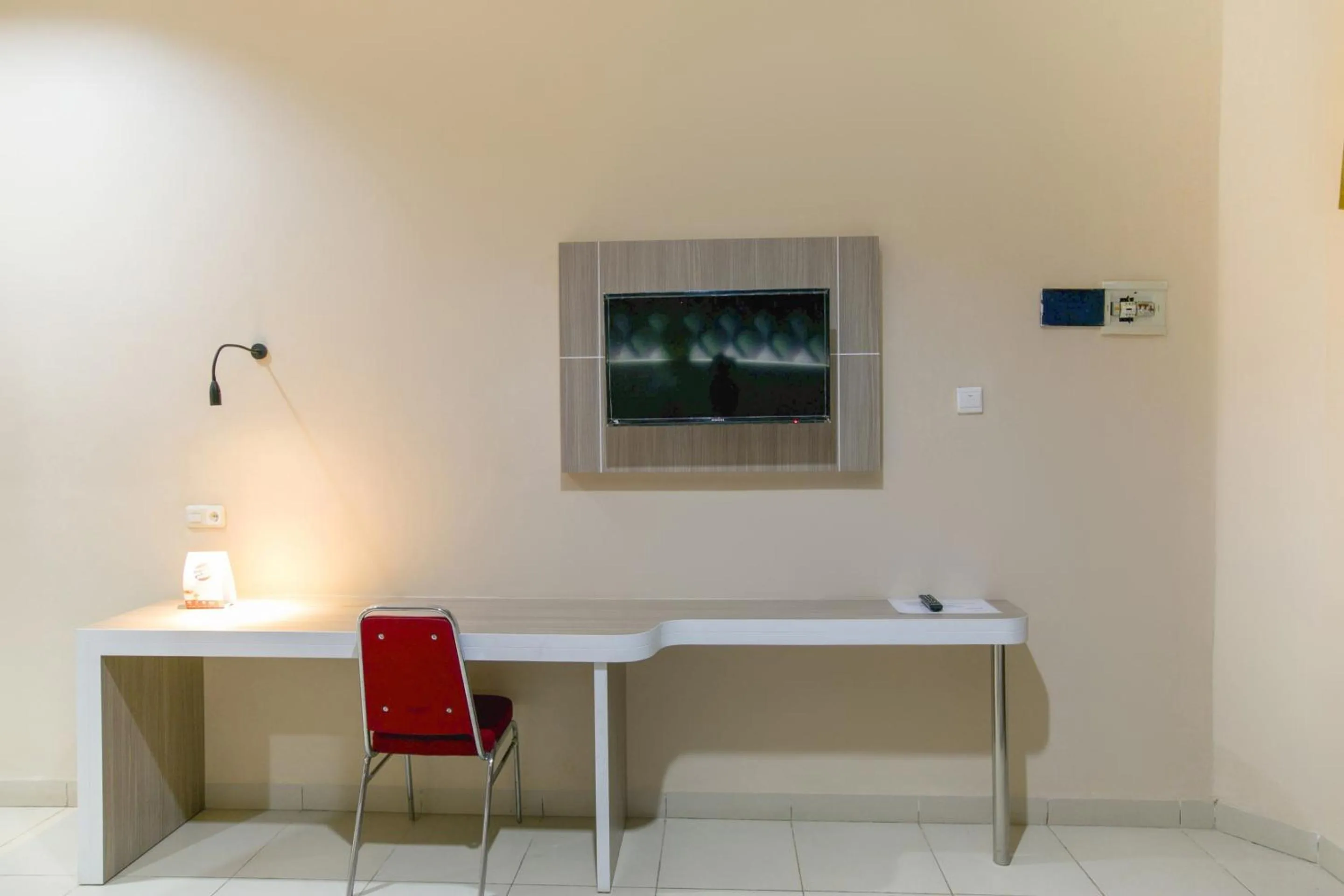 TV and multimedia in Hotel O Charvita