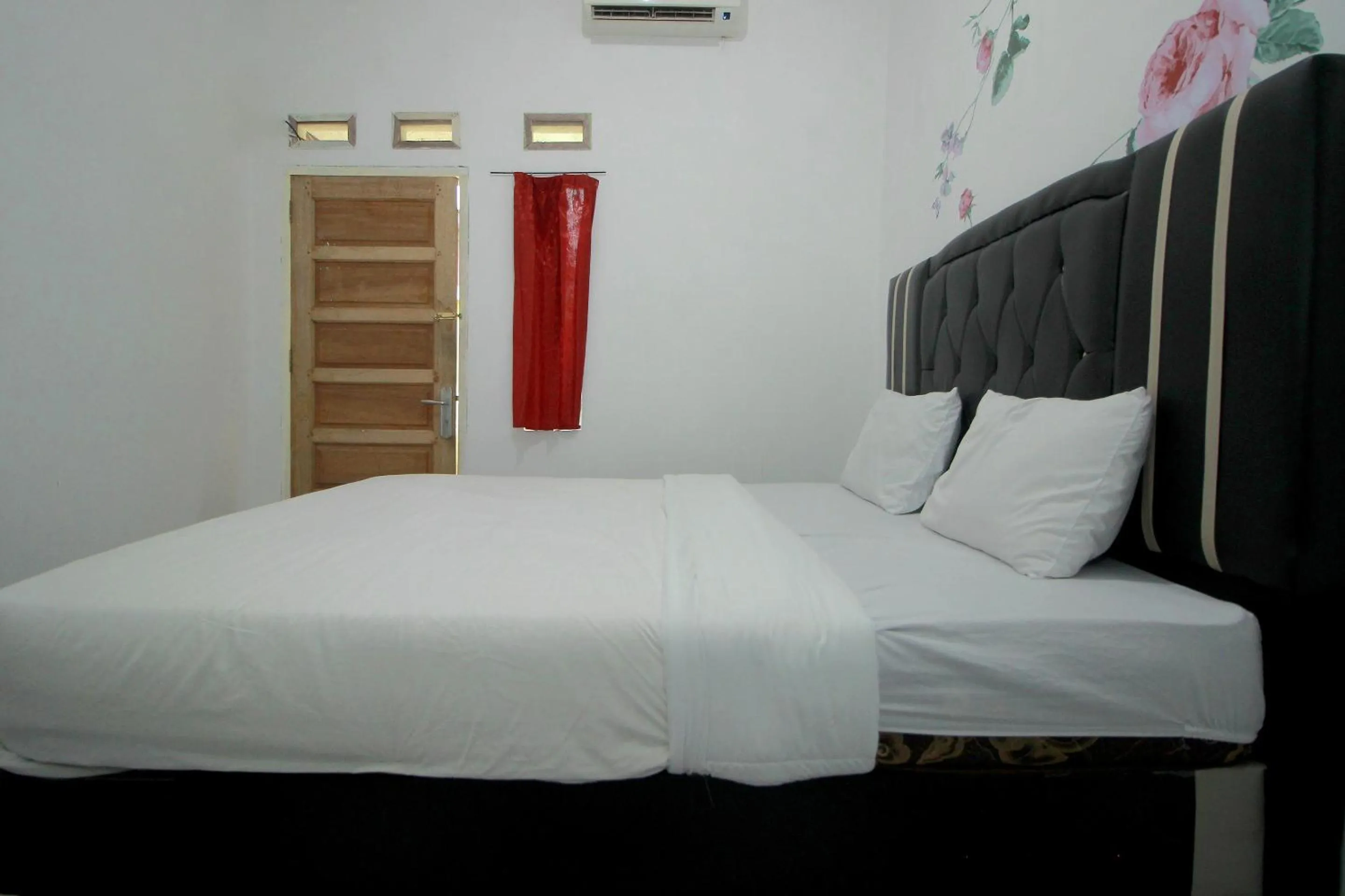 Bedroom in Hotel O Wisma Ria